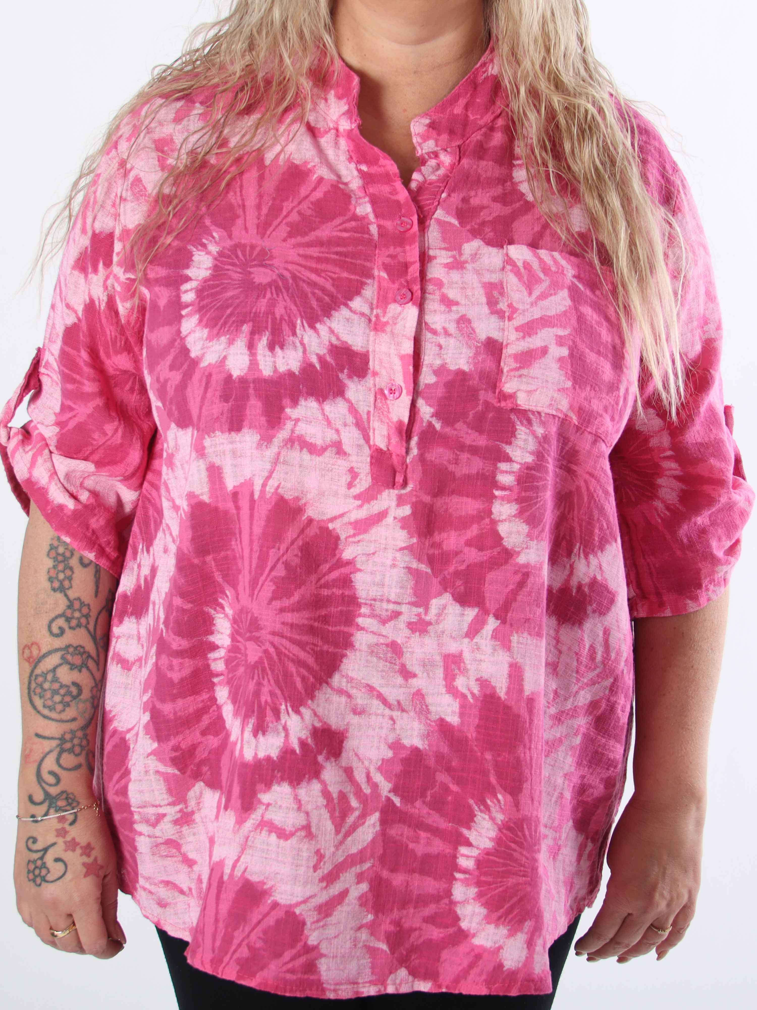 Akella - Mønstret plus size skjorte i let bomuldsstof