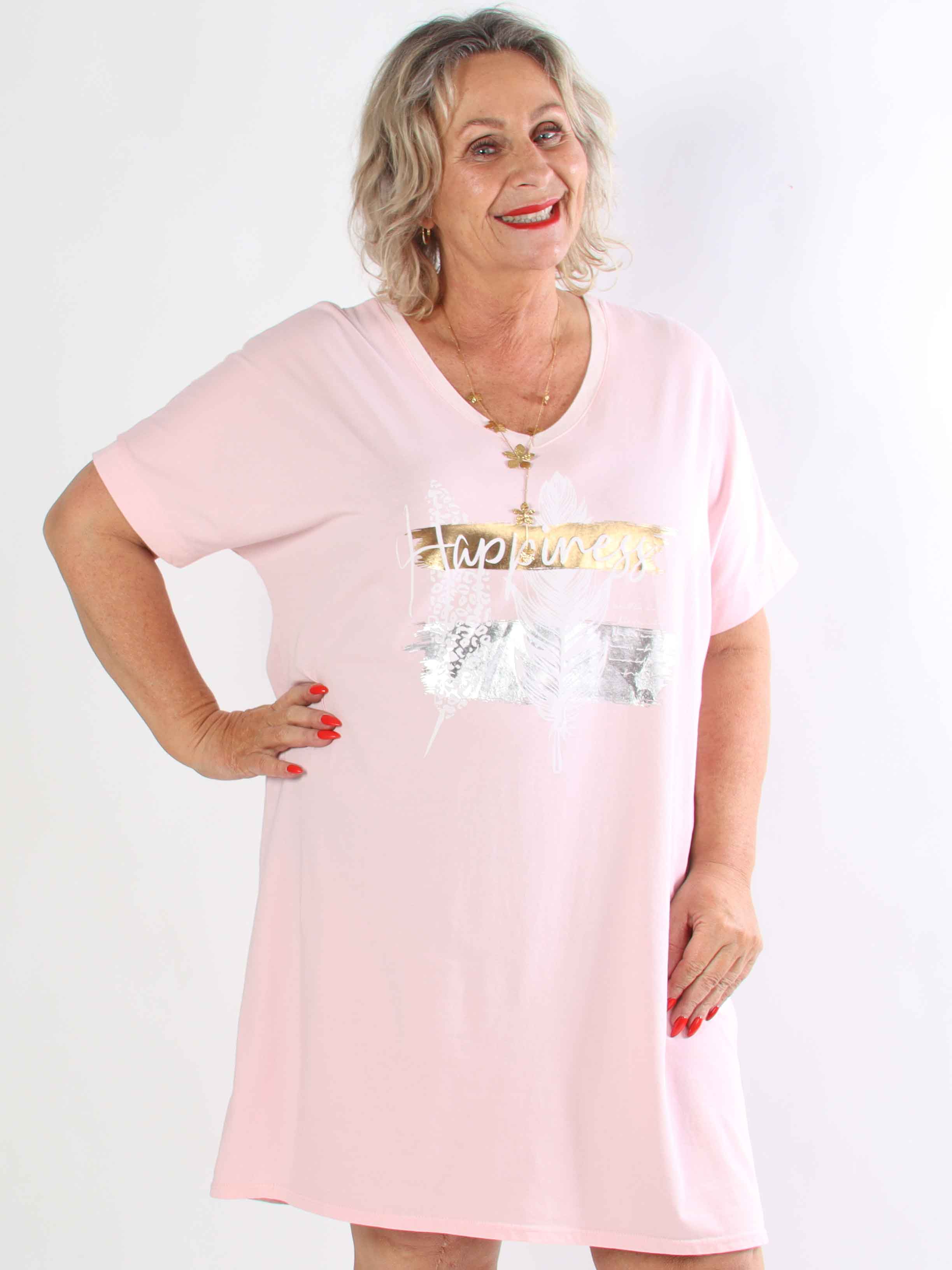 Alana - Plus size t-shirtkjole i bomuld med fejrmotiver foran