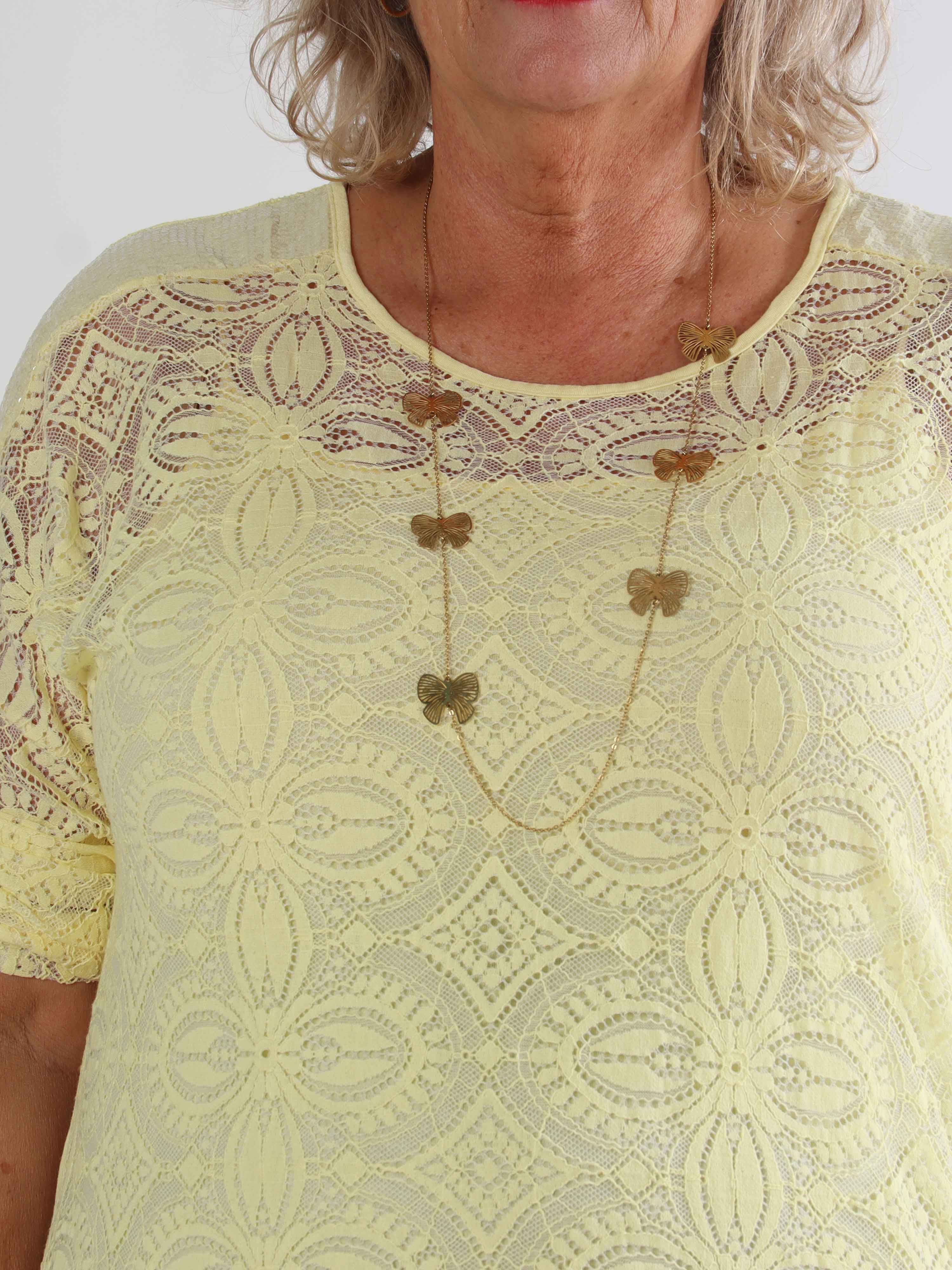 Arianna - Sød plus size blondekjole i bomuld med blød underkjole