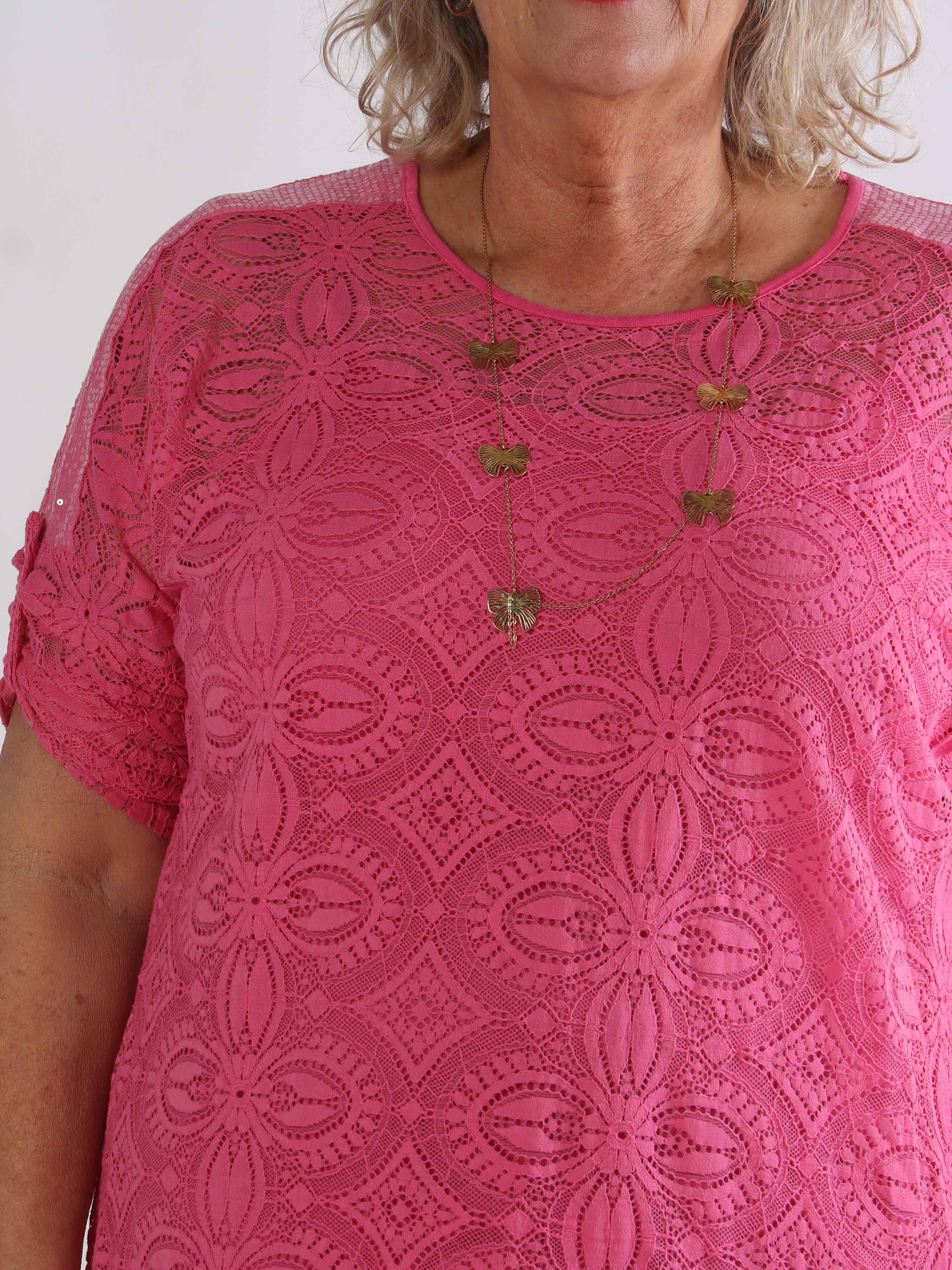 Arianna - Sød plus size blondekjole i bomuld med blød underkjole