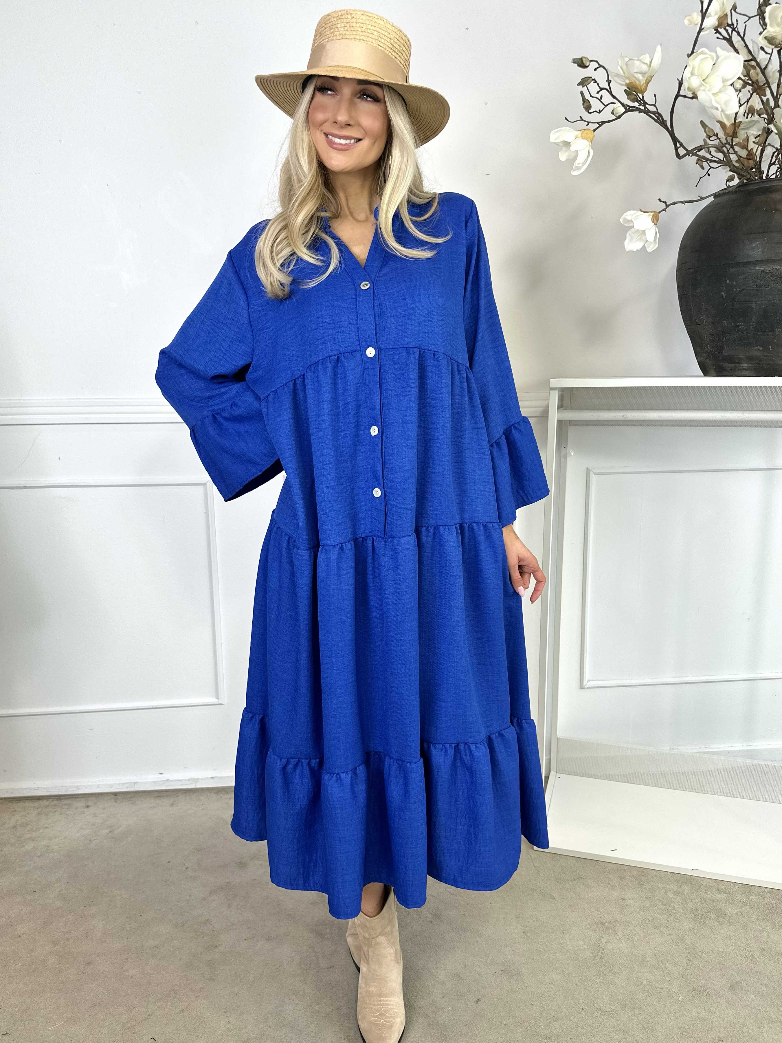 Arjana - Sød kjole med lag på lag look og knapper