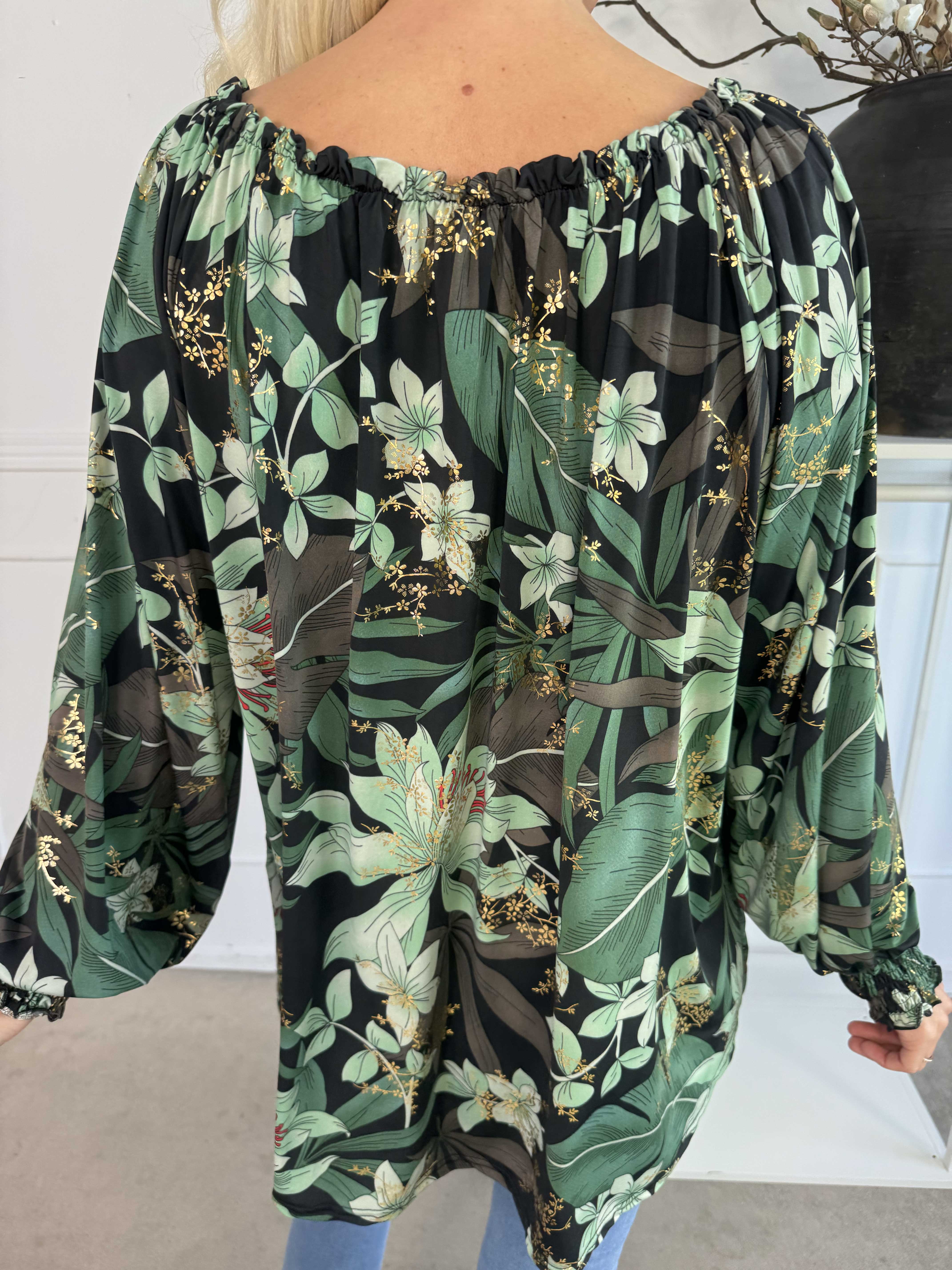 Aziras - Tunika i elastisk stof med elastik i udskæringen