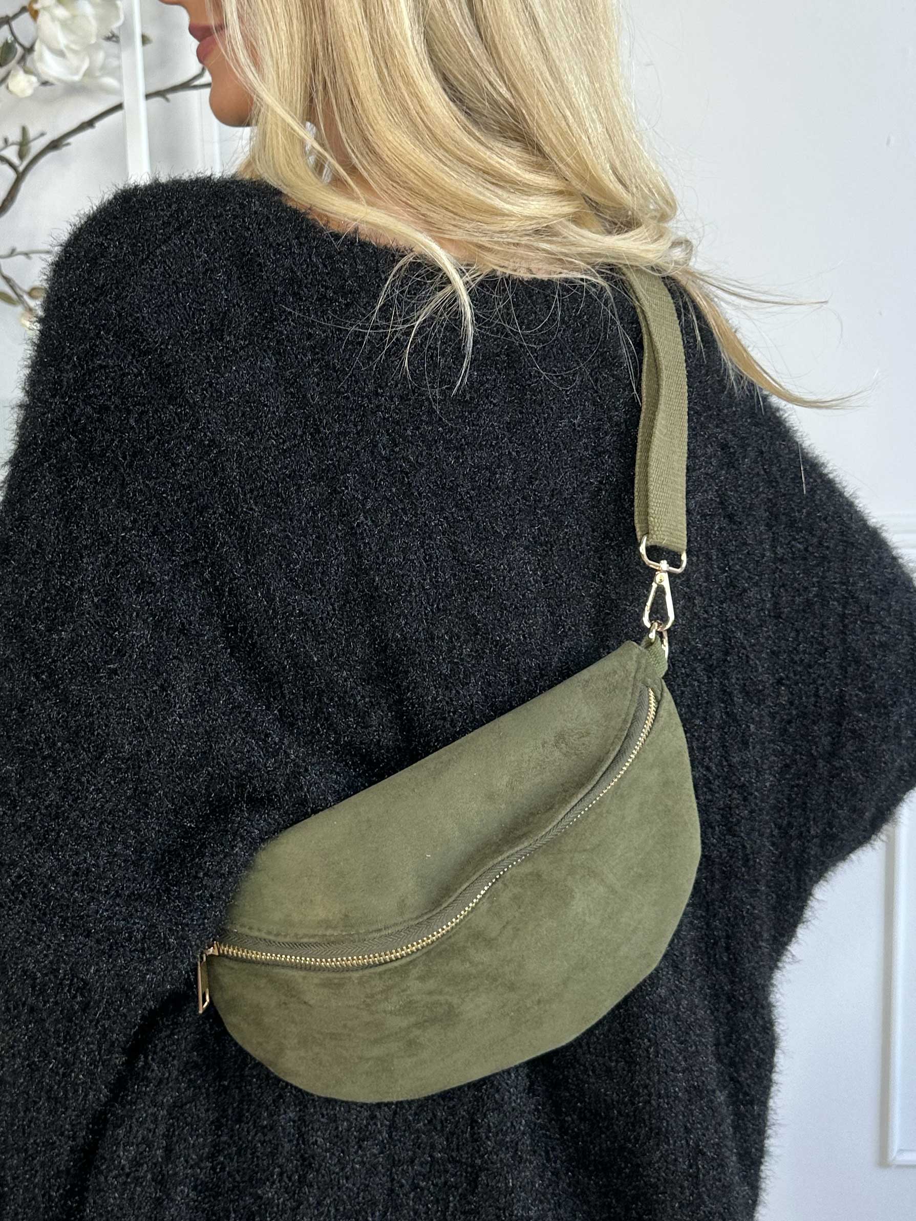 Belicia - Lille crossbody taske i ruskindslook