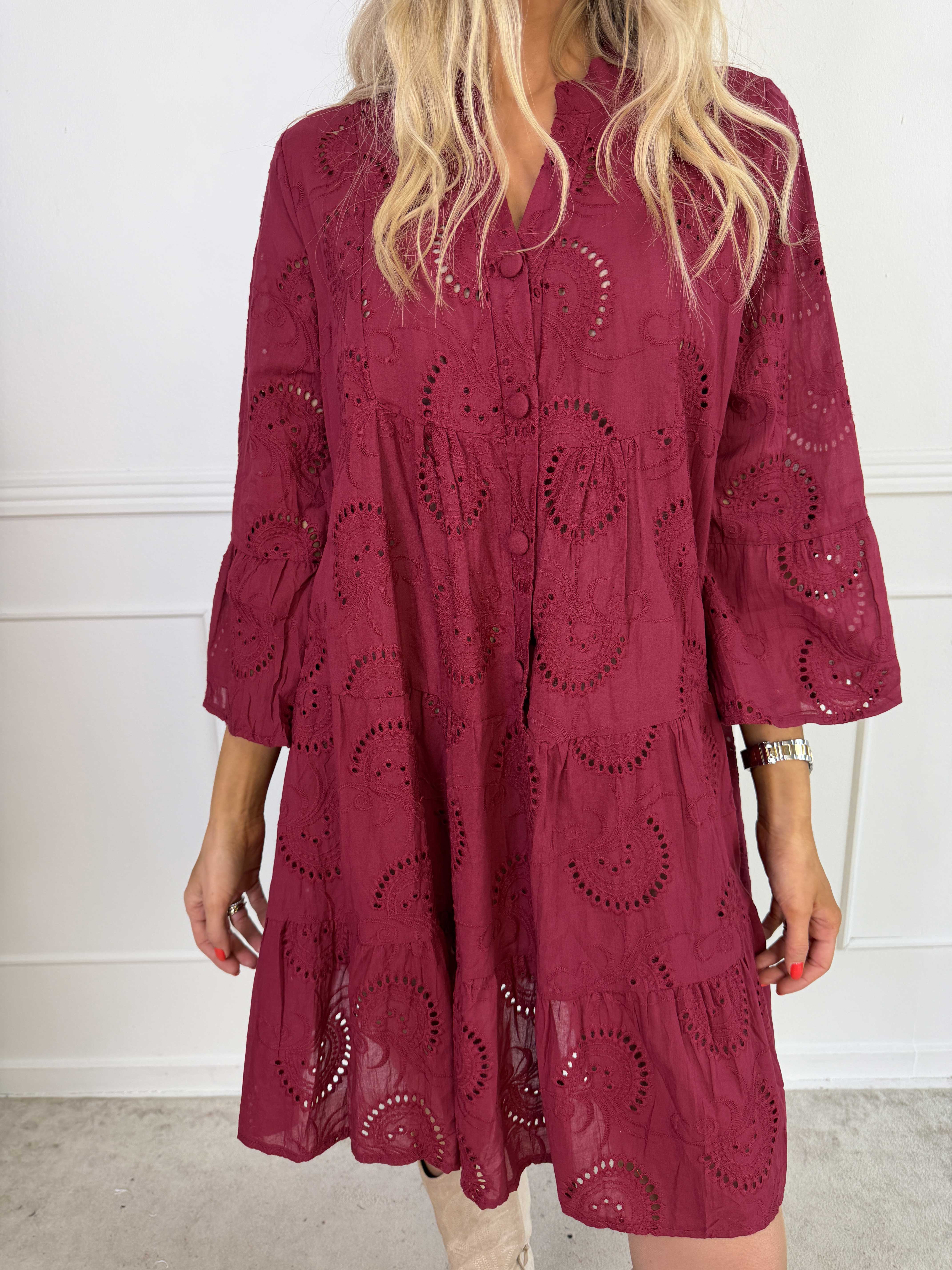 Benti - Tunikakjole i viskose med broderie anglaise