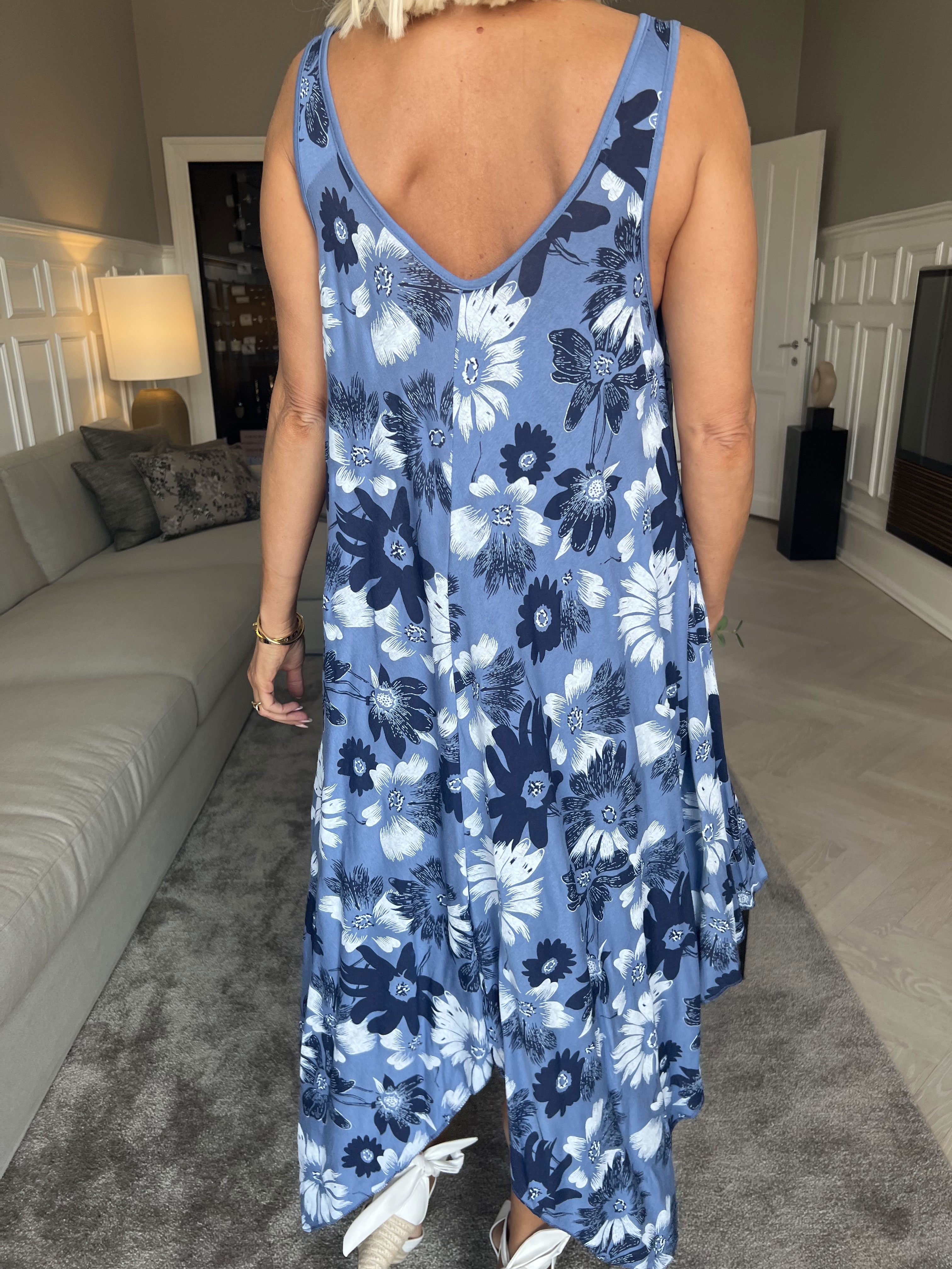 Blair - Luftig kjole i viskose med blomsterprint