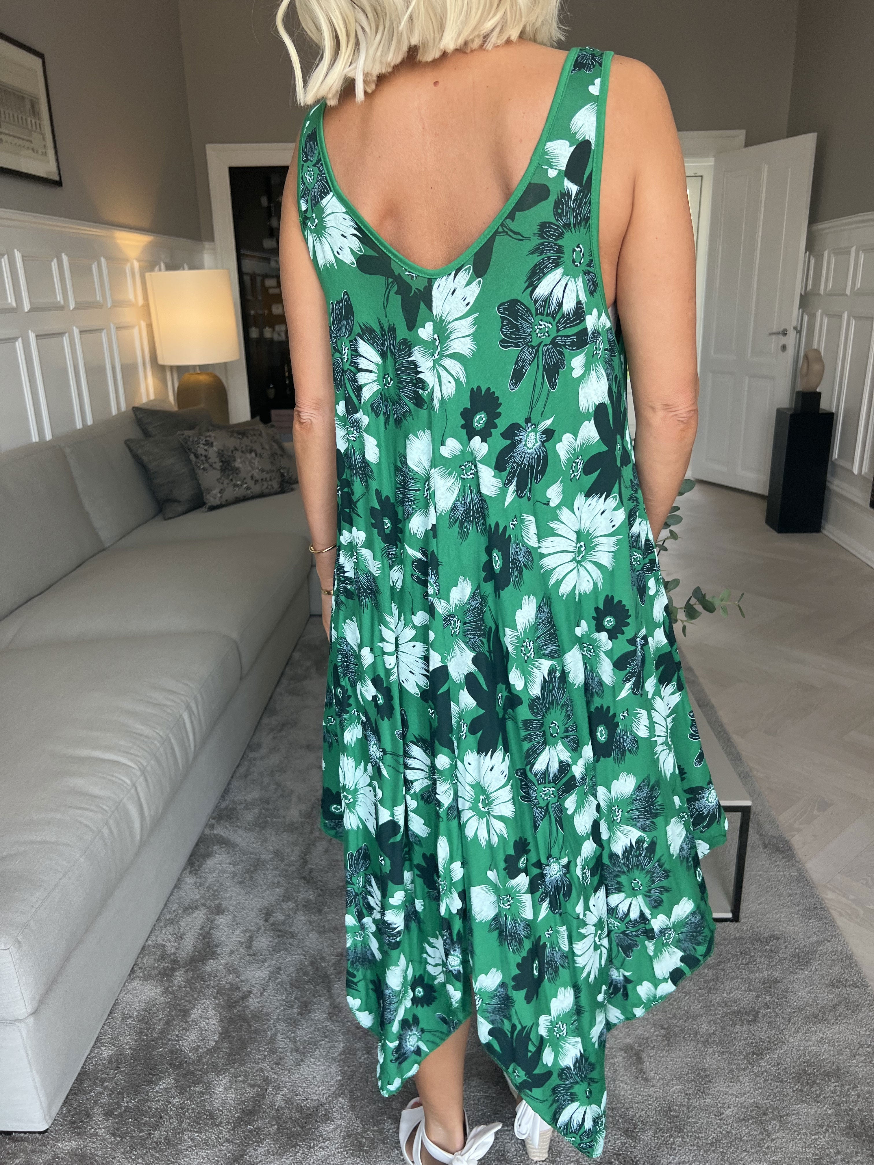 Blair - Luftig kjole i viskose med blomsterprint