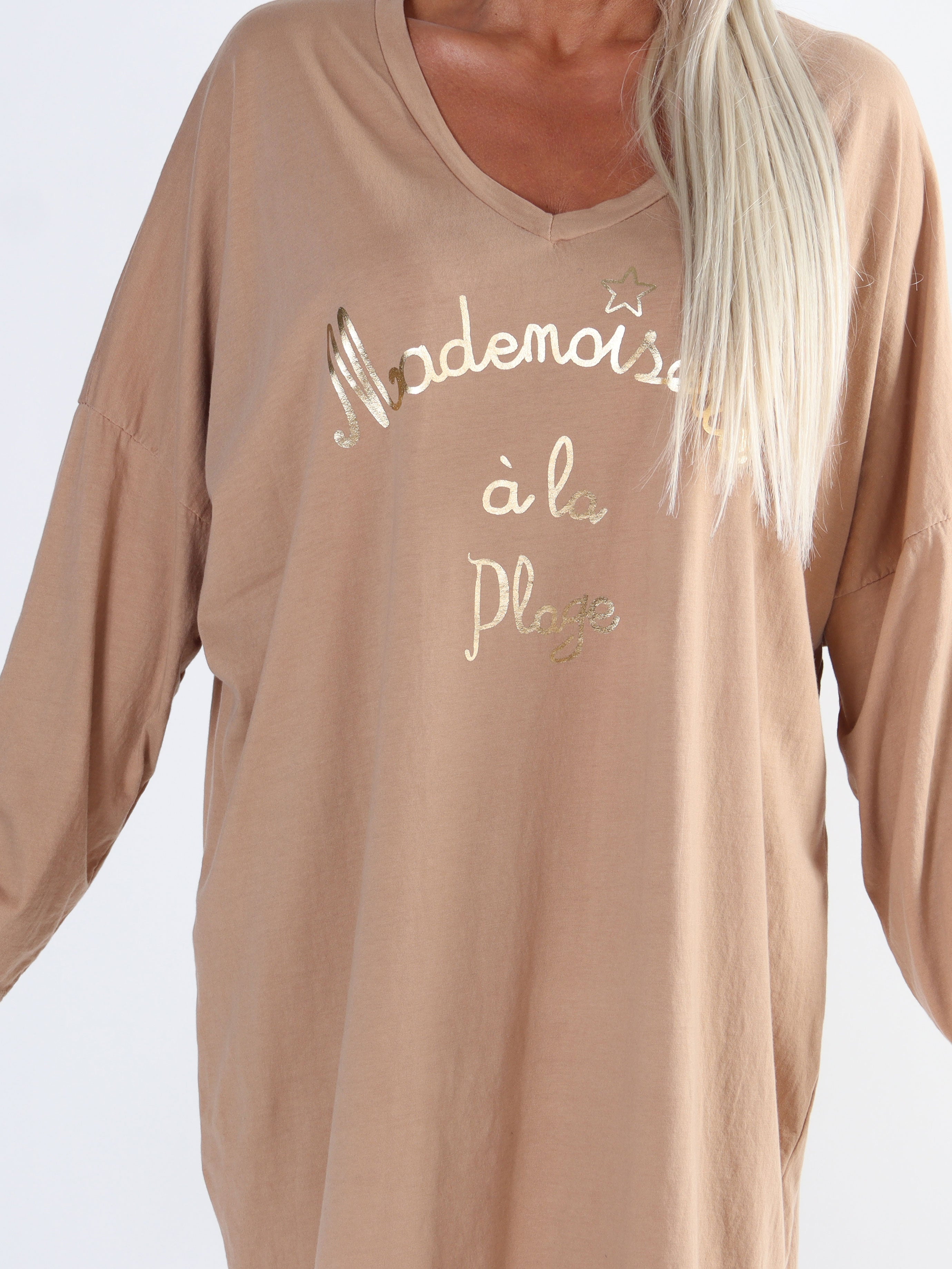 Bree Long Sleeve - Plus size kjole i bomuld med guld tekst foran