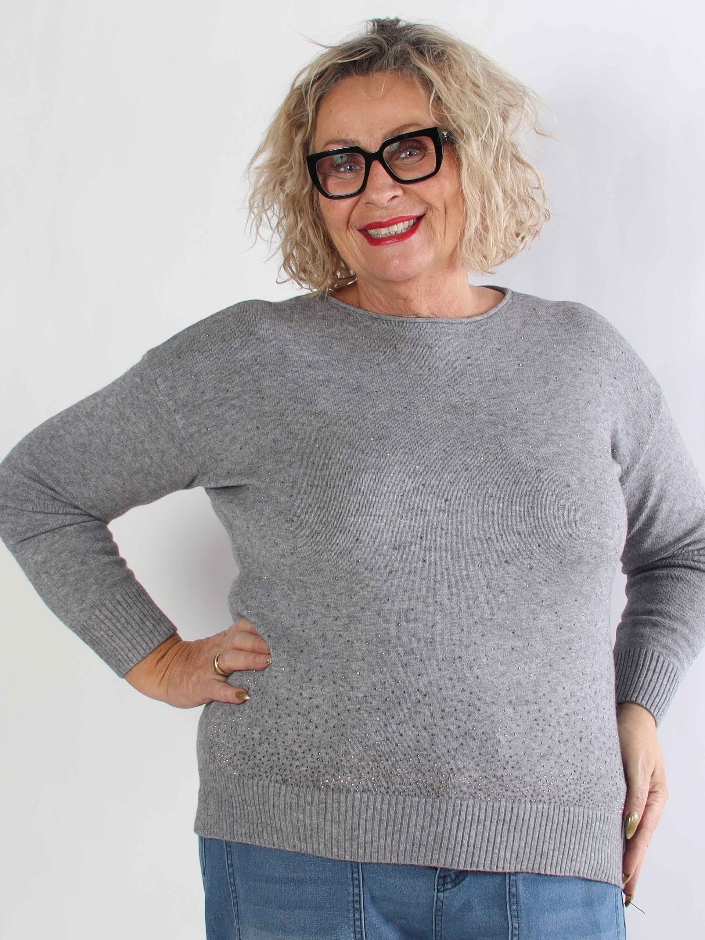 Cajsa - Mega blød plus size strikbluse med fine similisten