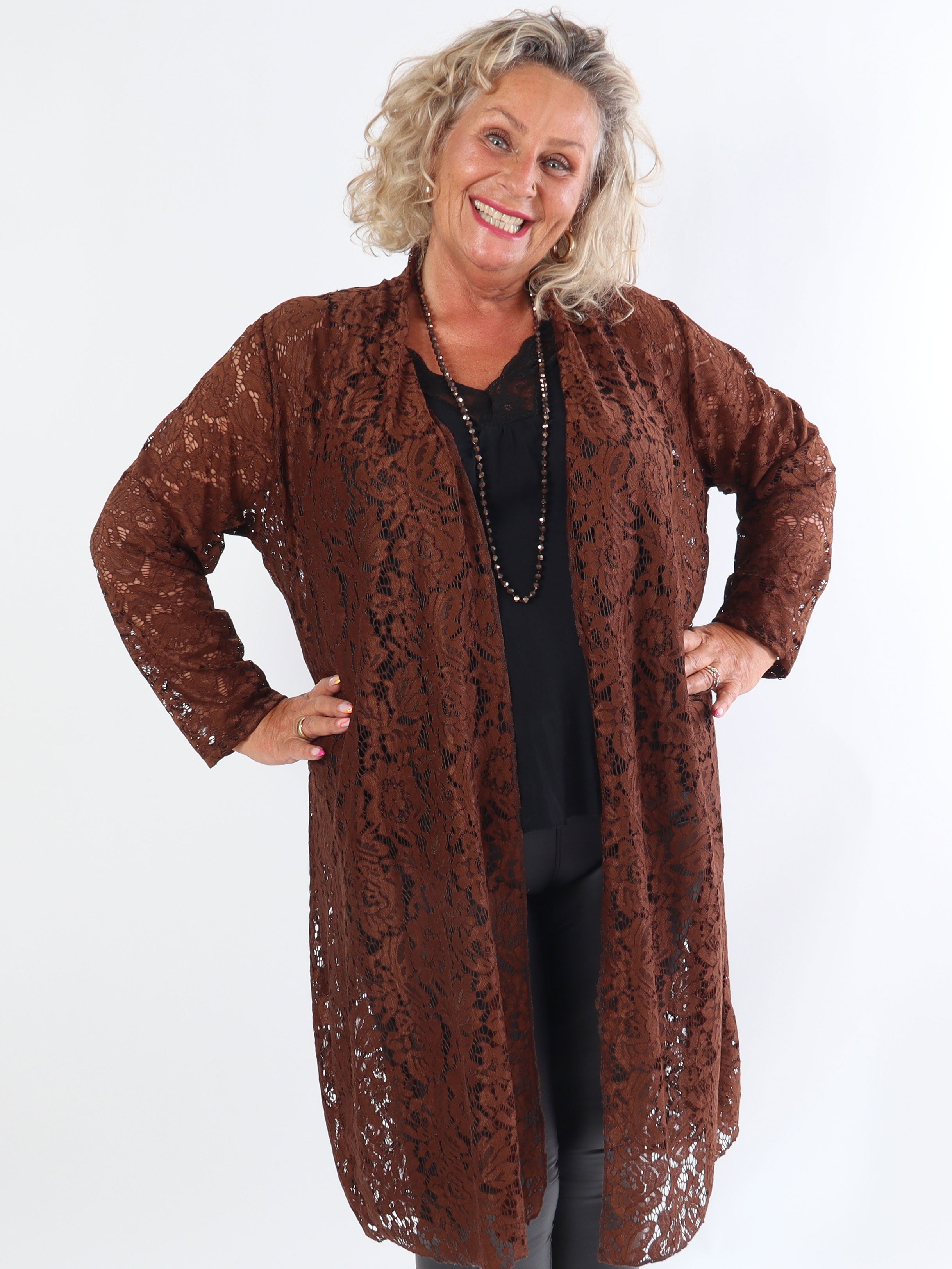 Cece - Plus size cardigan i blød elastisk blonde