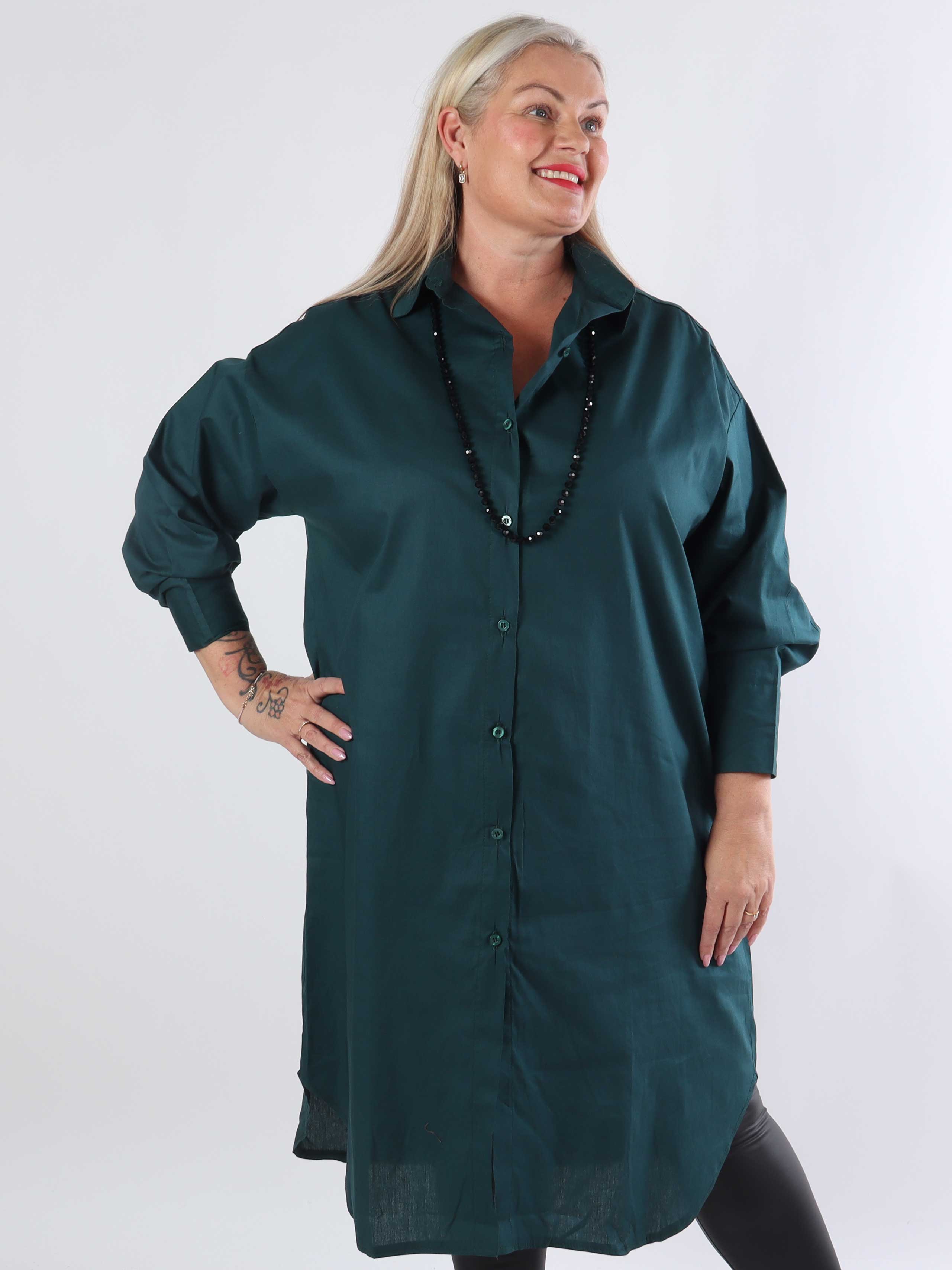 Ceylan - Lang plus size plain skjortekjole i bomuld