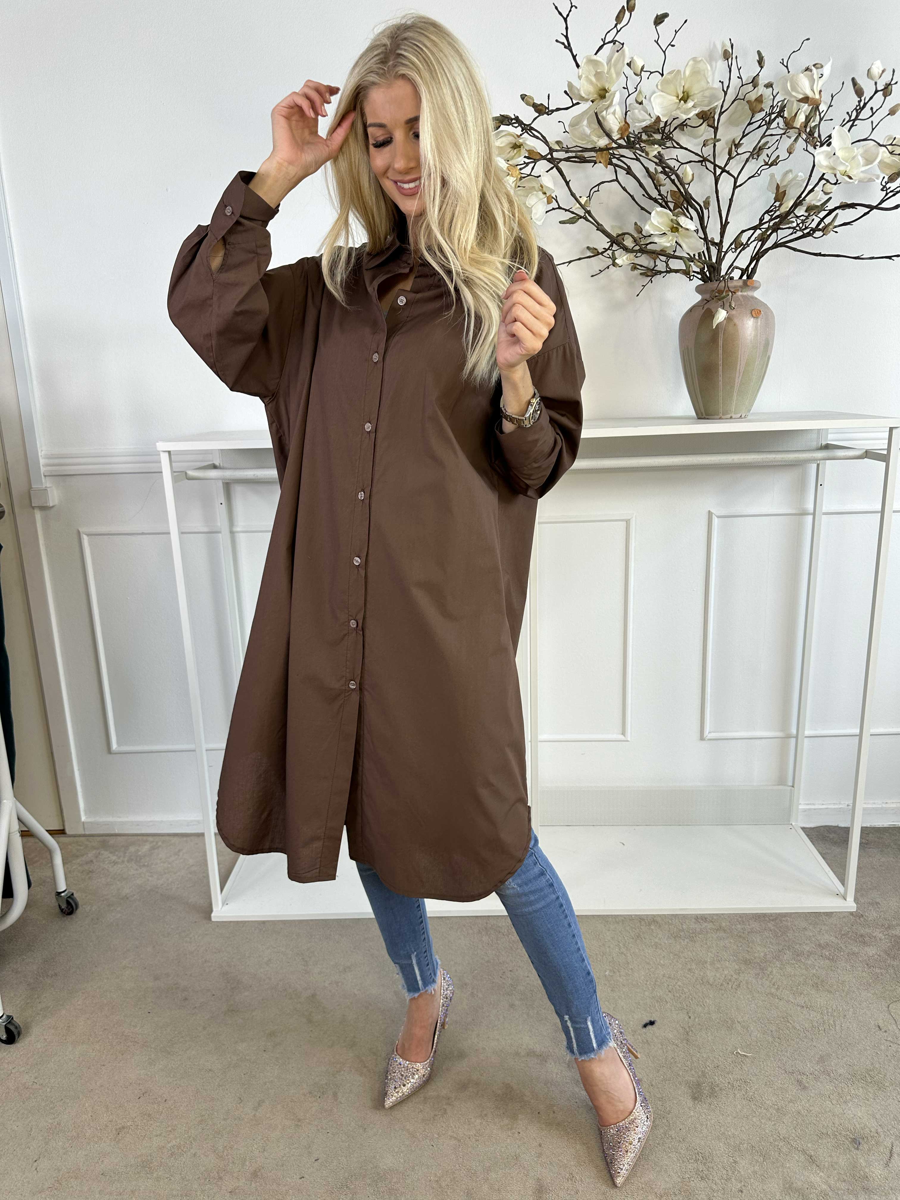 Ceylan - Lang plain skjortekjole i bomuld