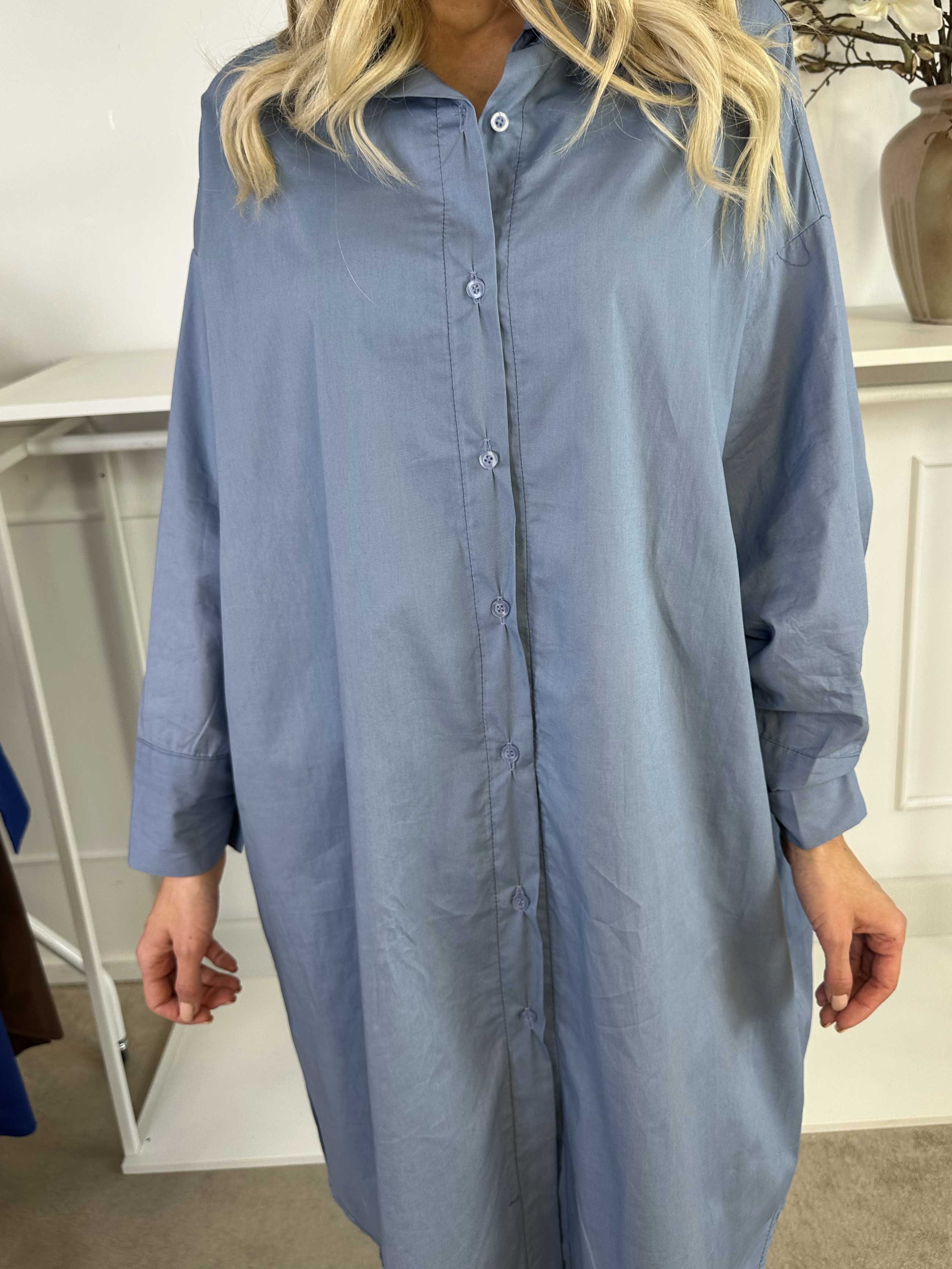 Ceylan - Lang plain skjortekjole i bomuld