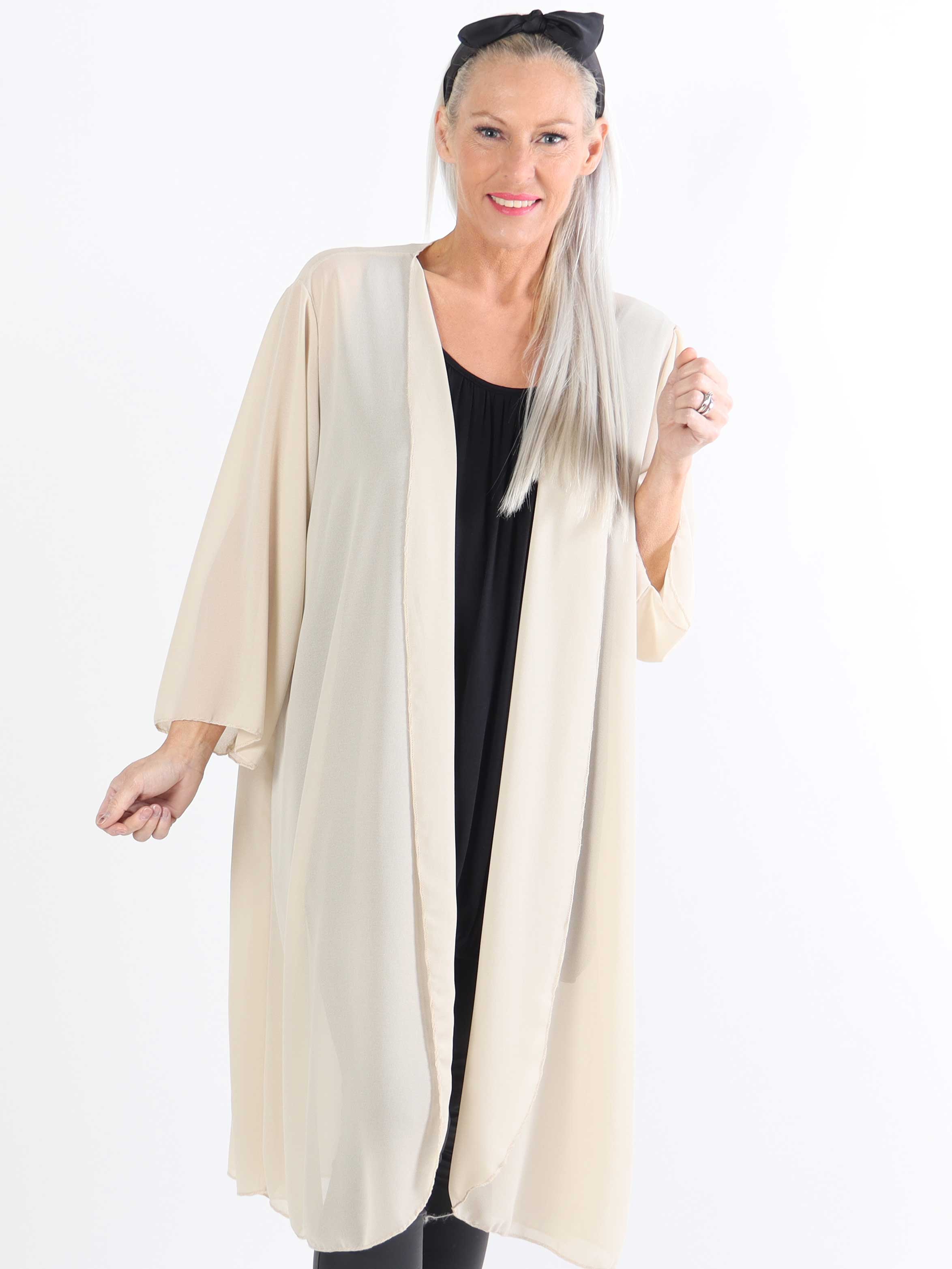Christina - Let semitransparent plus size cardigan