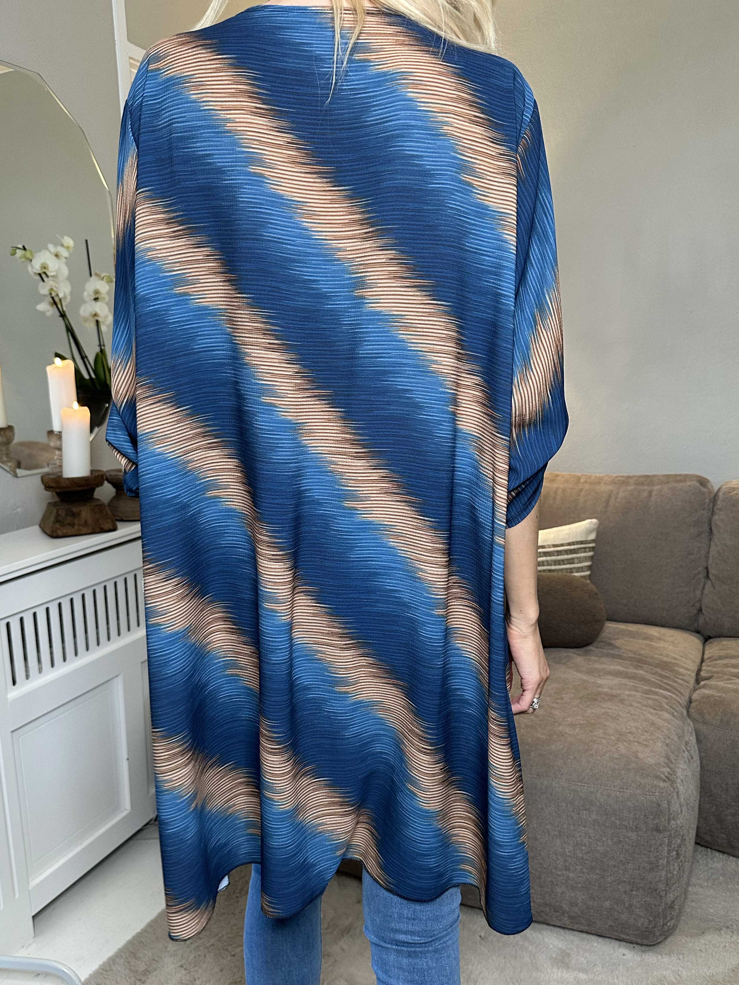 Claudia Stripe Dress - Tunikakjole med print og lynlås