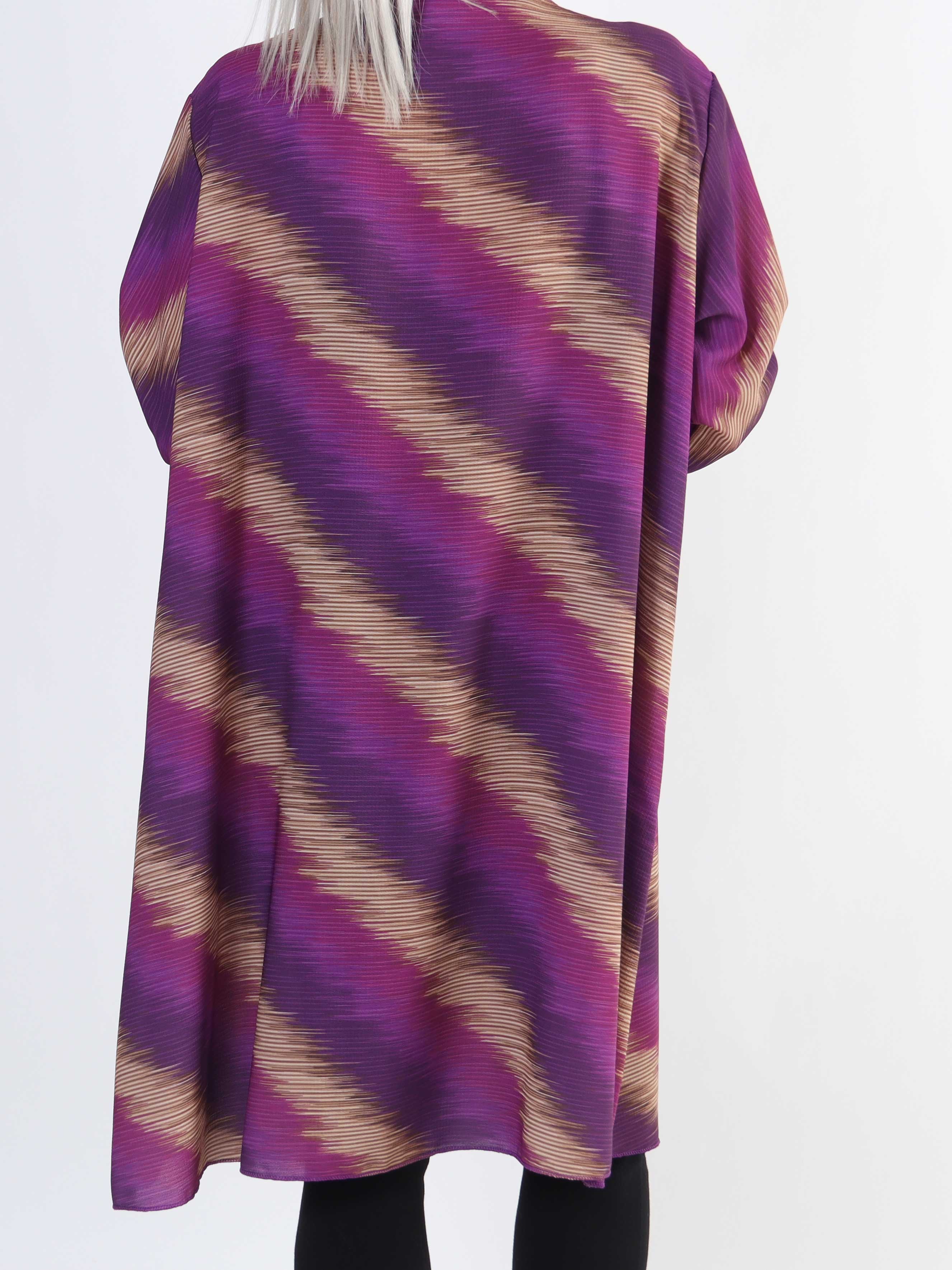 Claudia Stripe Dress - Plus size tunikakjole med print og lynlås