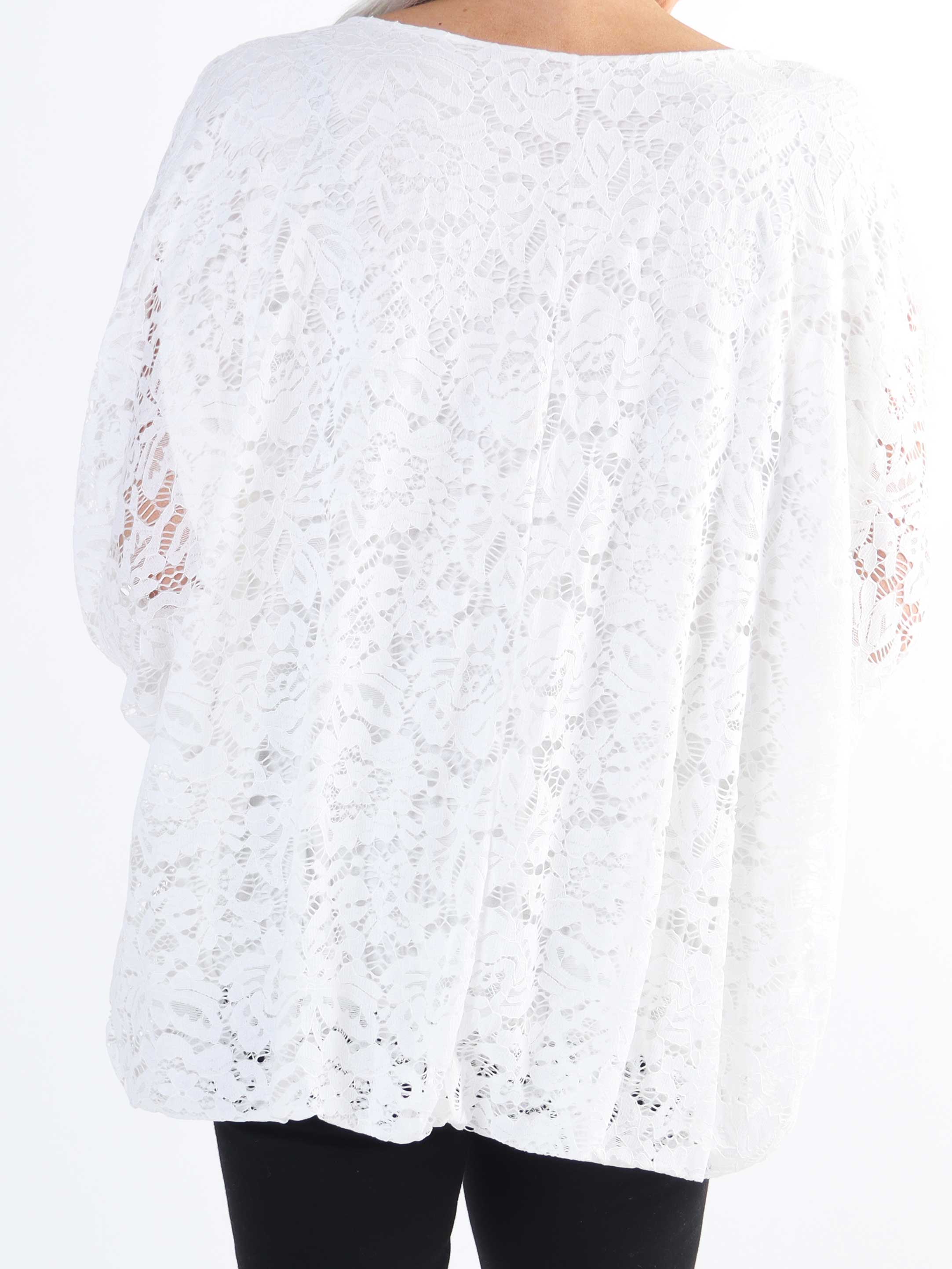 Destiny Lace - Plus size bluse i blonde med flagermusærmer