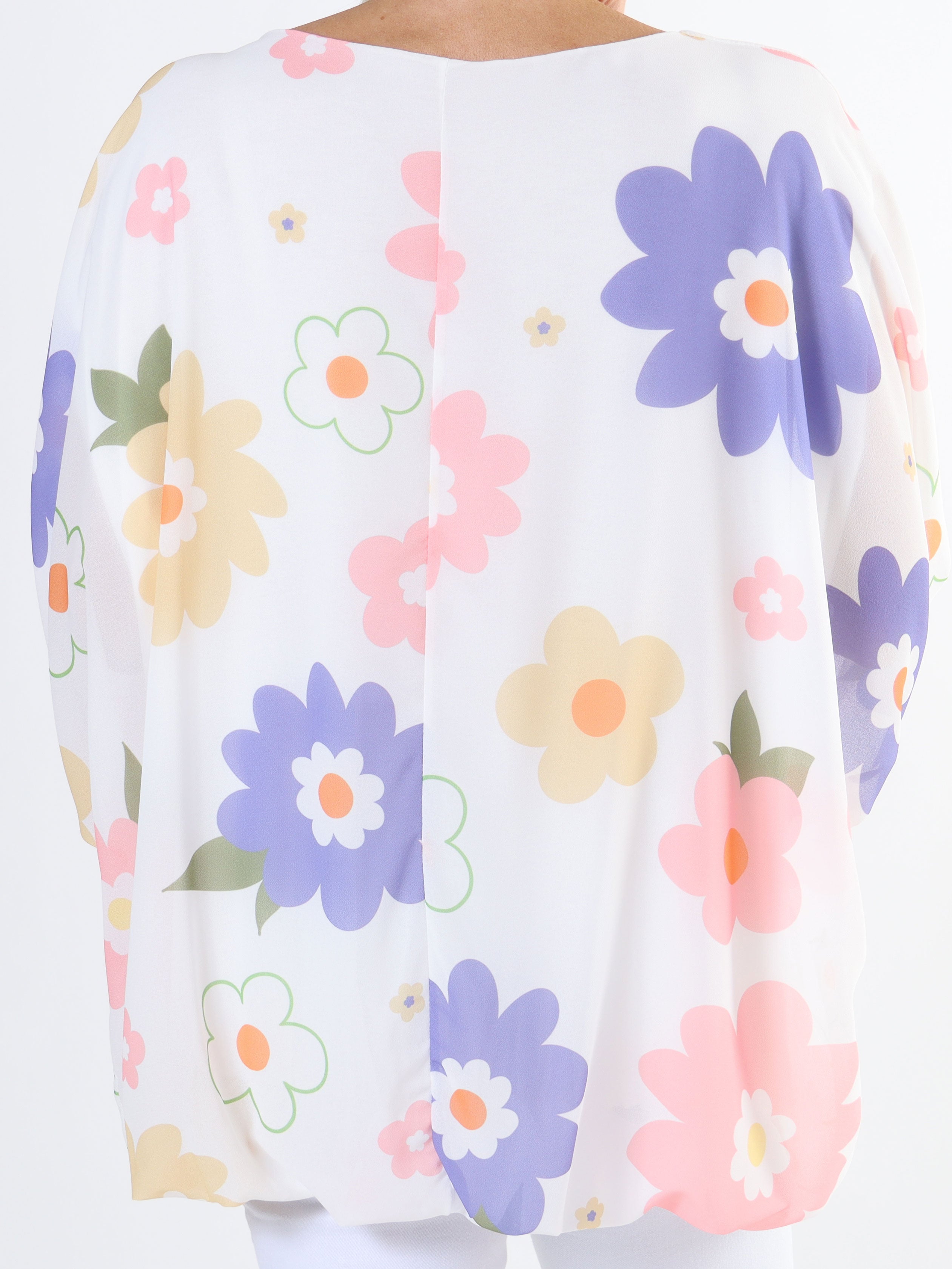 Destiny Flower - Plus size bluse i chiffon med blomstermotiver
