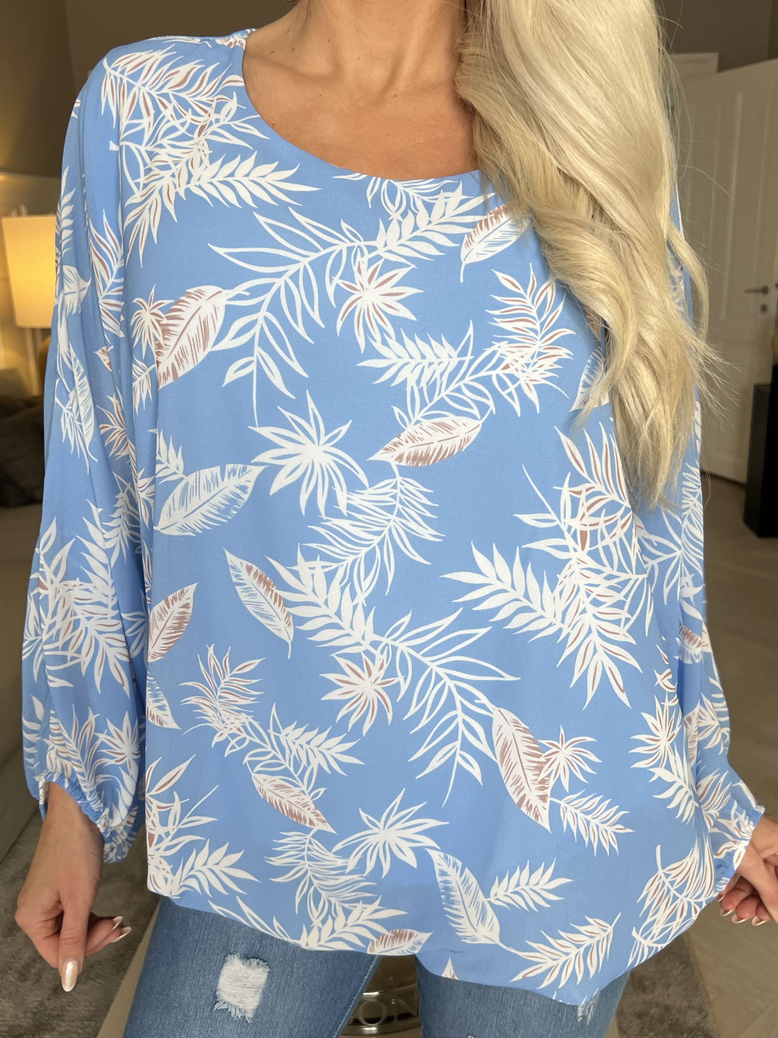 Destiny Leaf - Bluse i chiffon med bladmønster