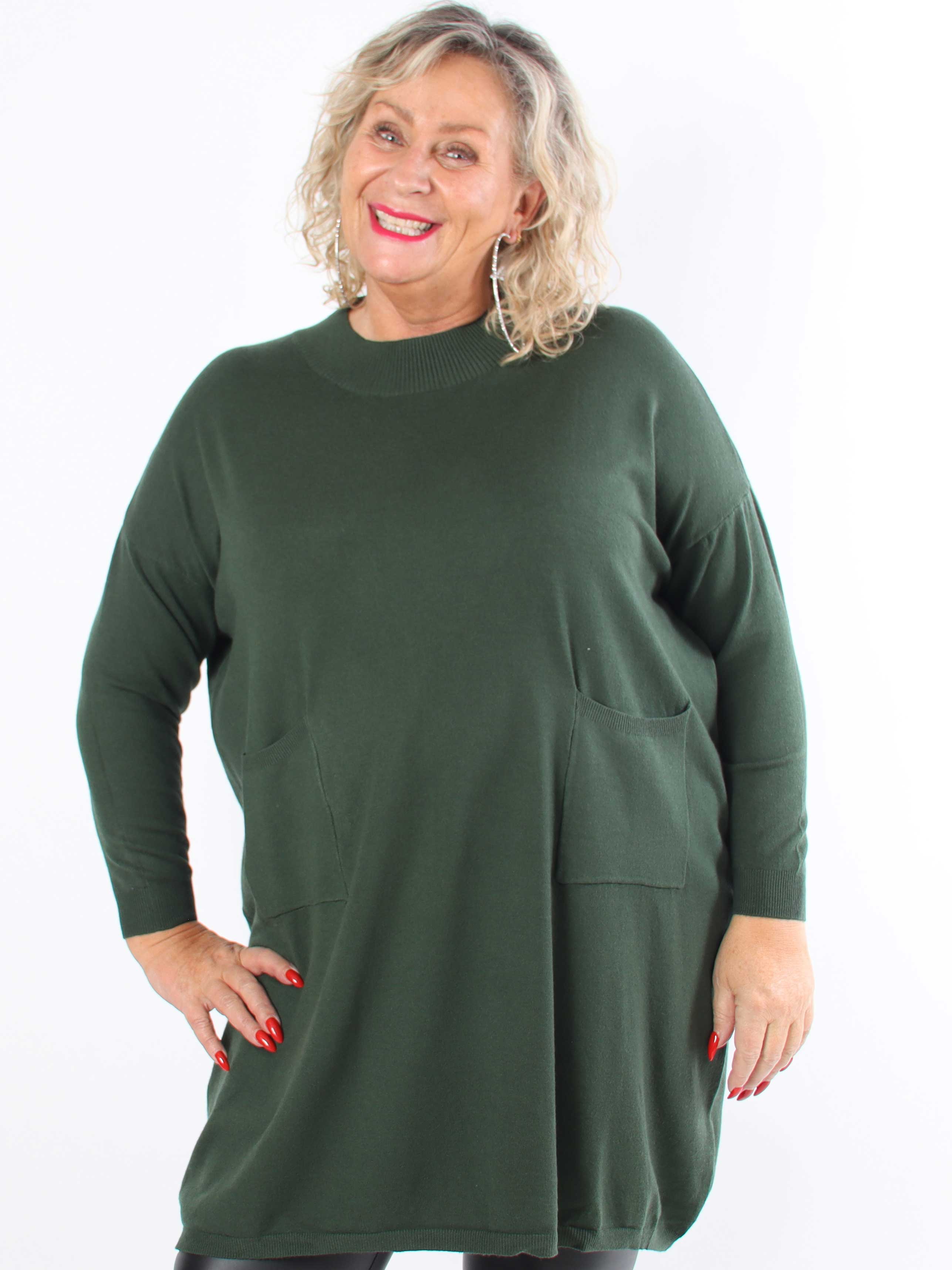 Dima - Blød plus size strikkjole med lommer