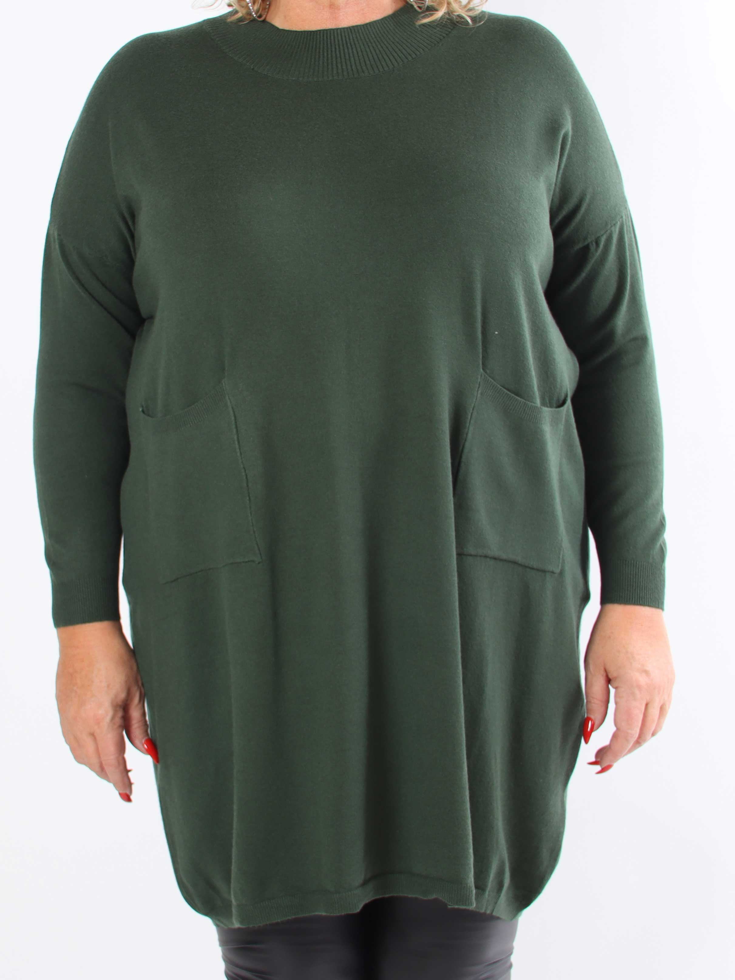 Dima - Blød plus size strikkjole med lommer