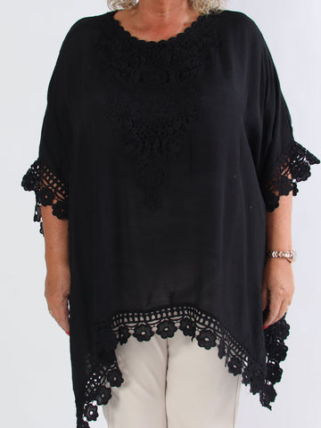 Elena - Blød plus size tunika i bomuld med fine broderinger