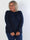 Elowen - Plus size strikbluse med blondekanter ved halsudskæringen og ærmerne