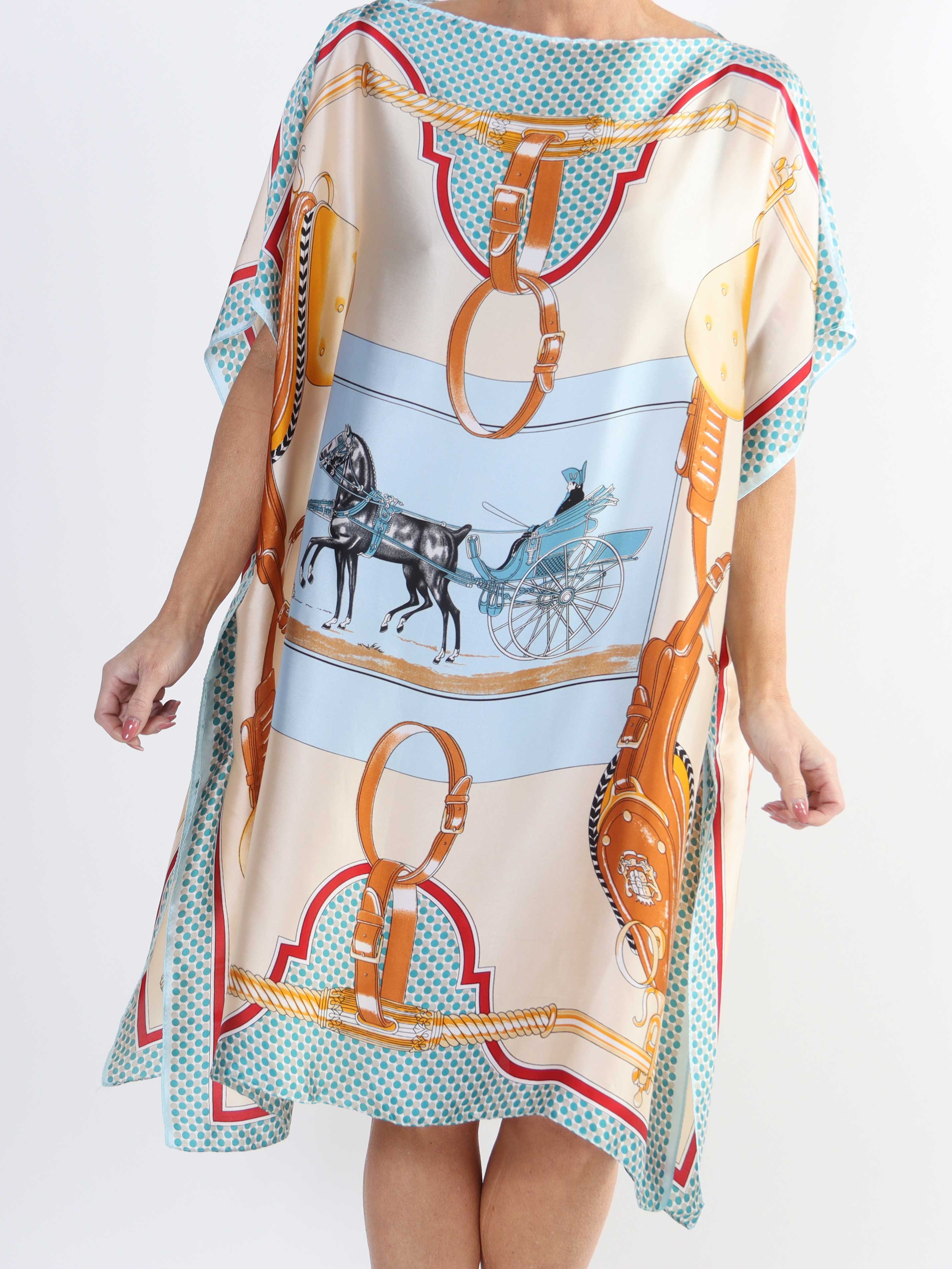 Emily - Let og luftig plus size tunika i viskose og silke