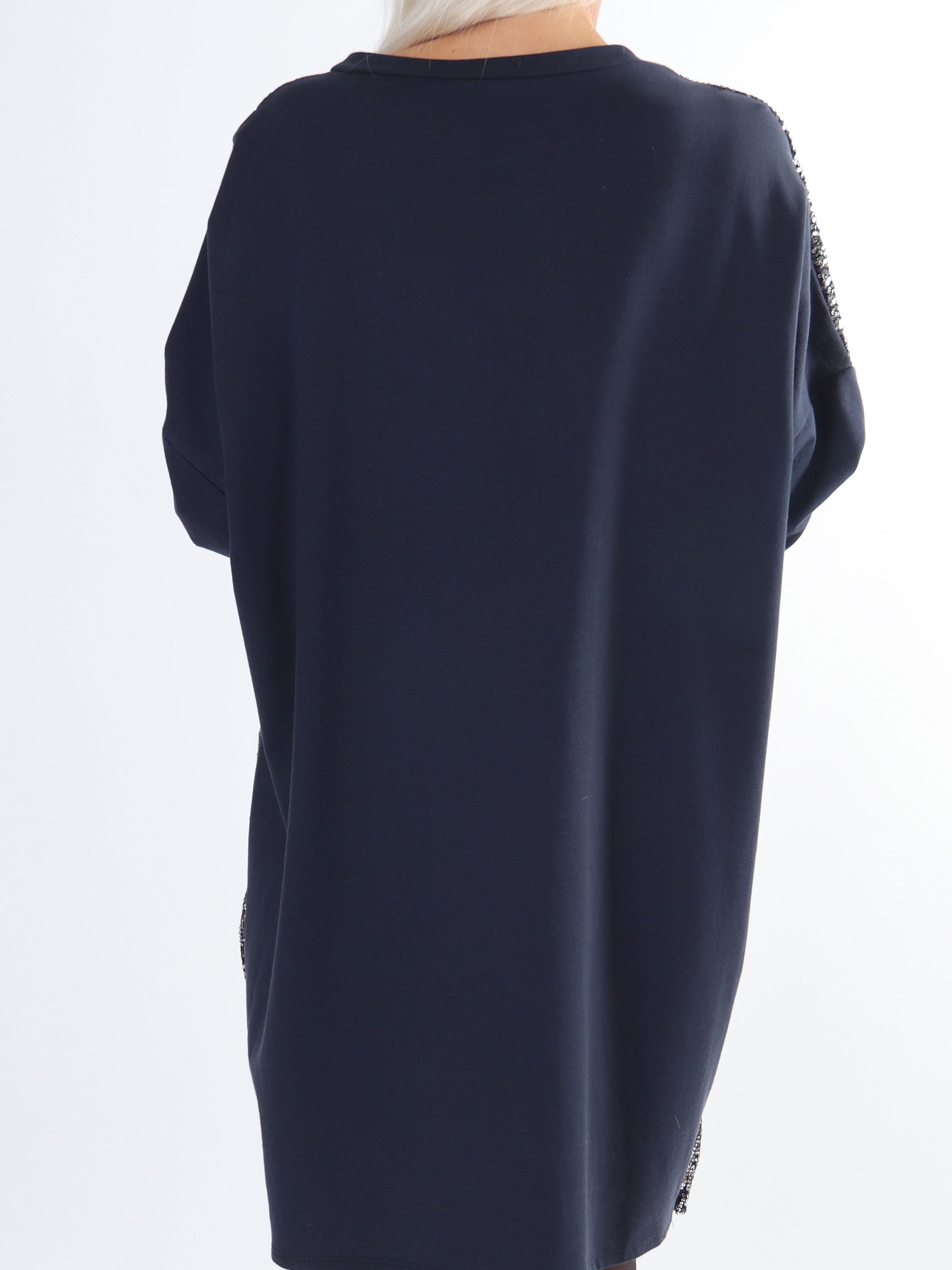 Eria - Plus size kjole med pailletter foran