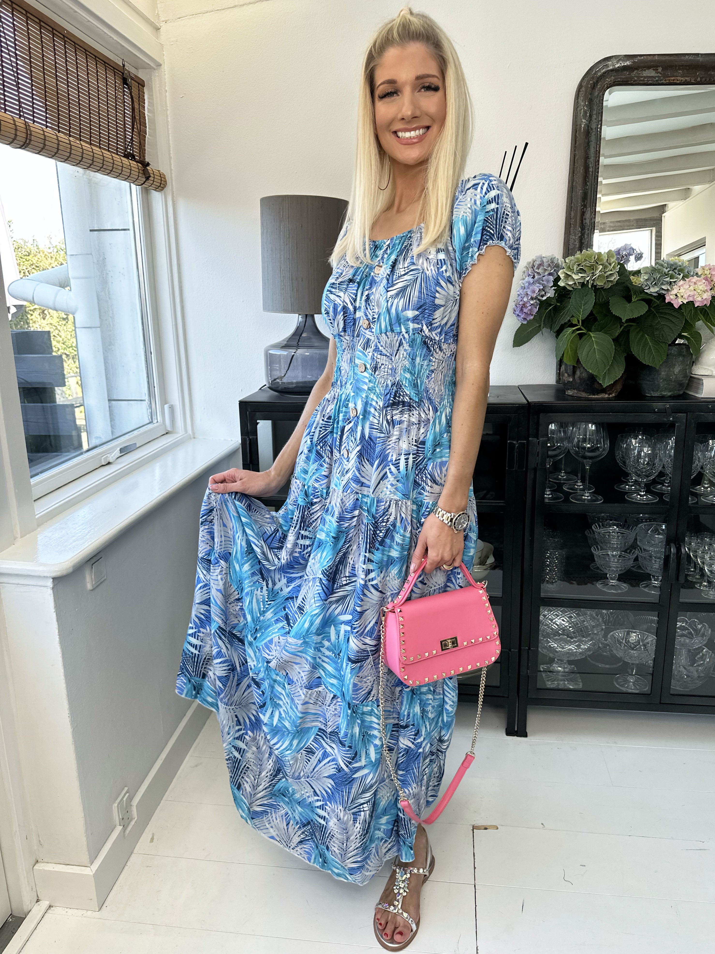 Finalia palm - Lang kjole med smock og palmemotiv