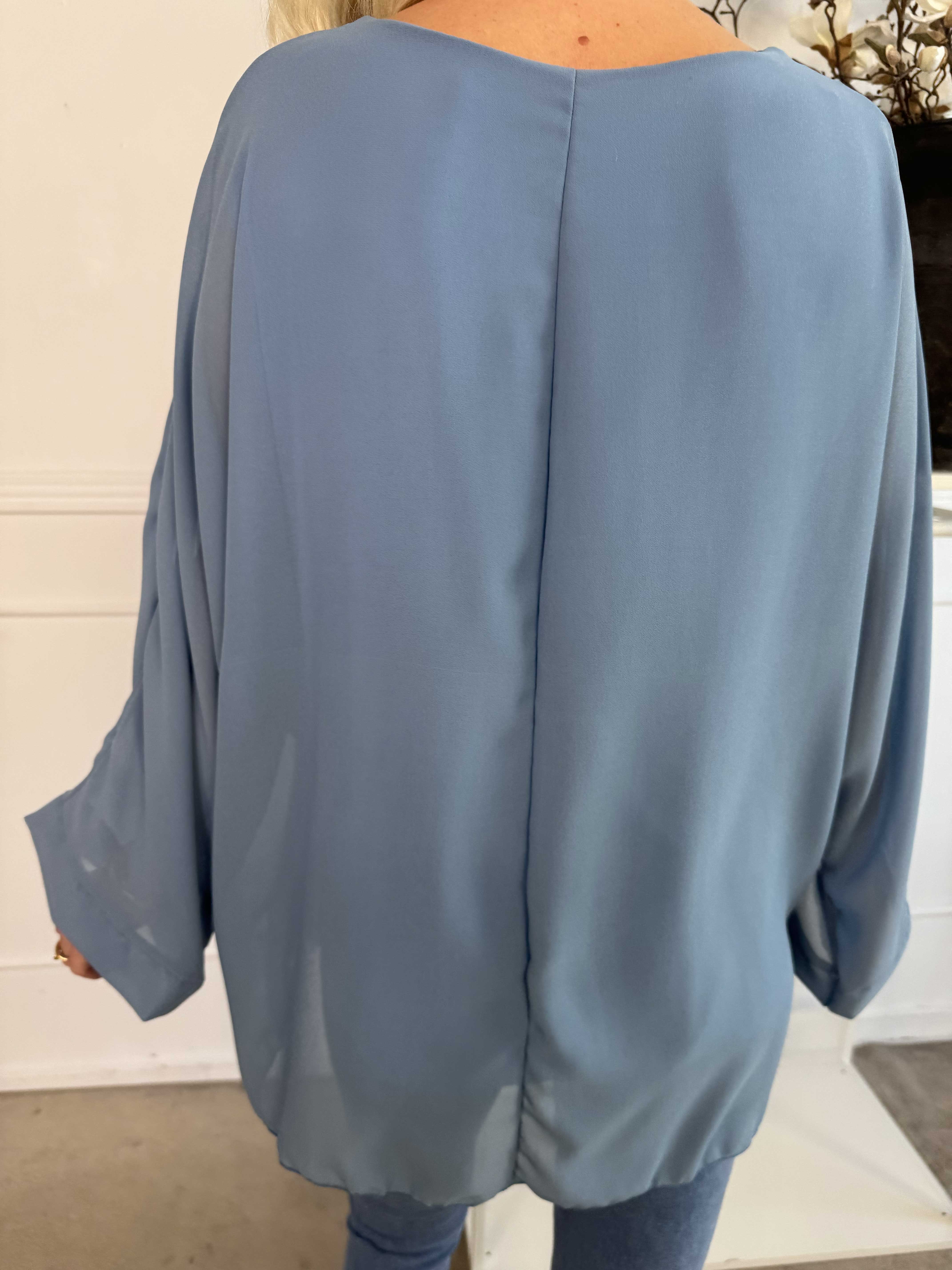 Flores - Tunika med chiffonlag og semi-transparente ærmer