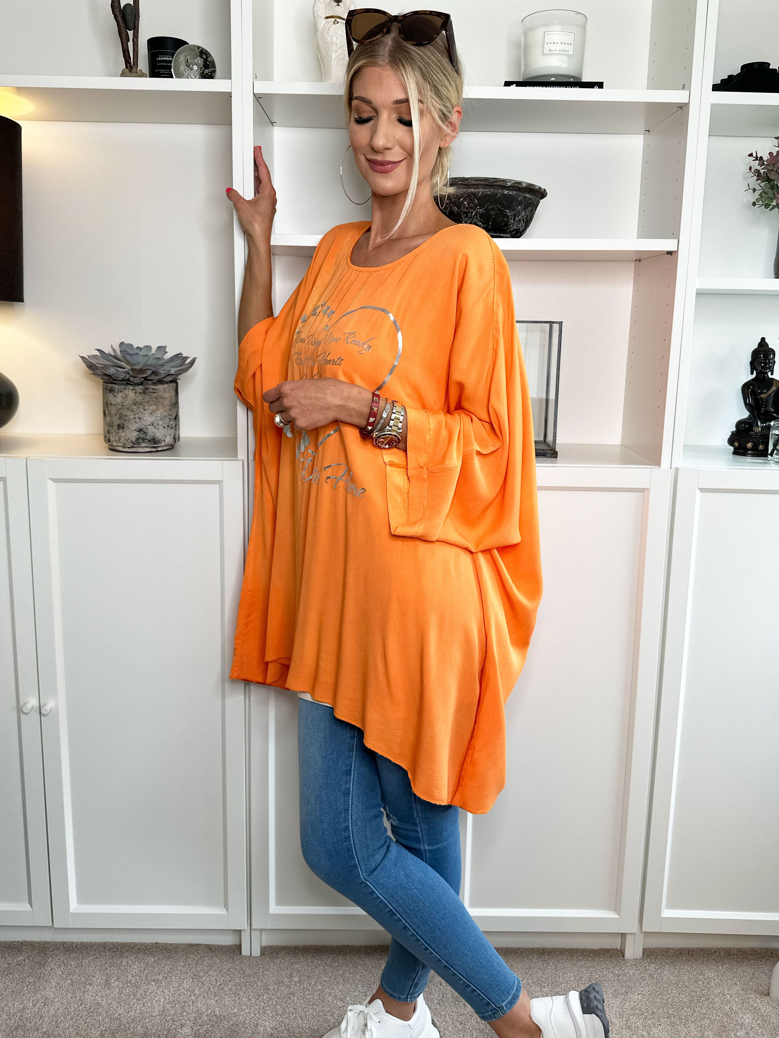 Hope Short - Cool oversize bluse med motiv foran