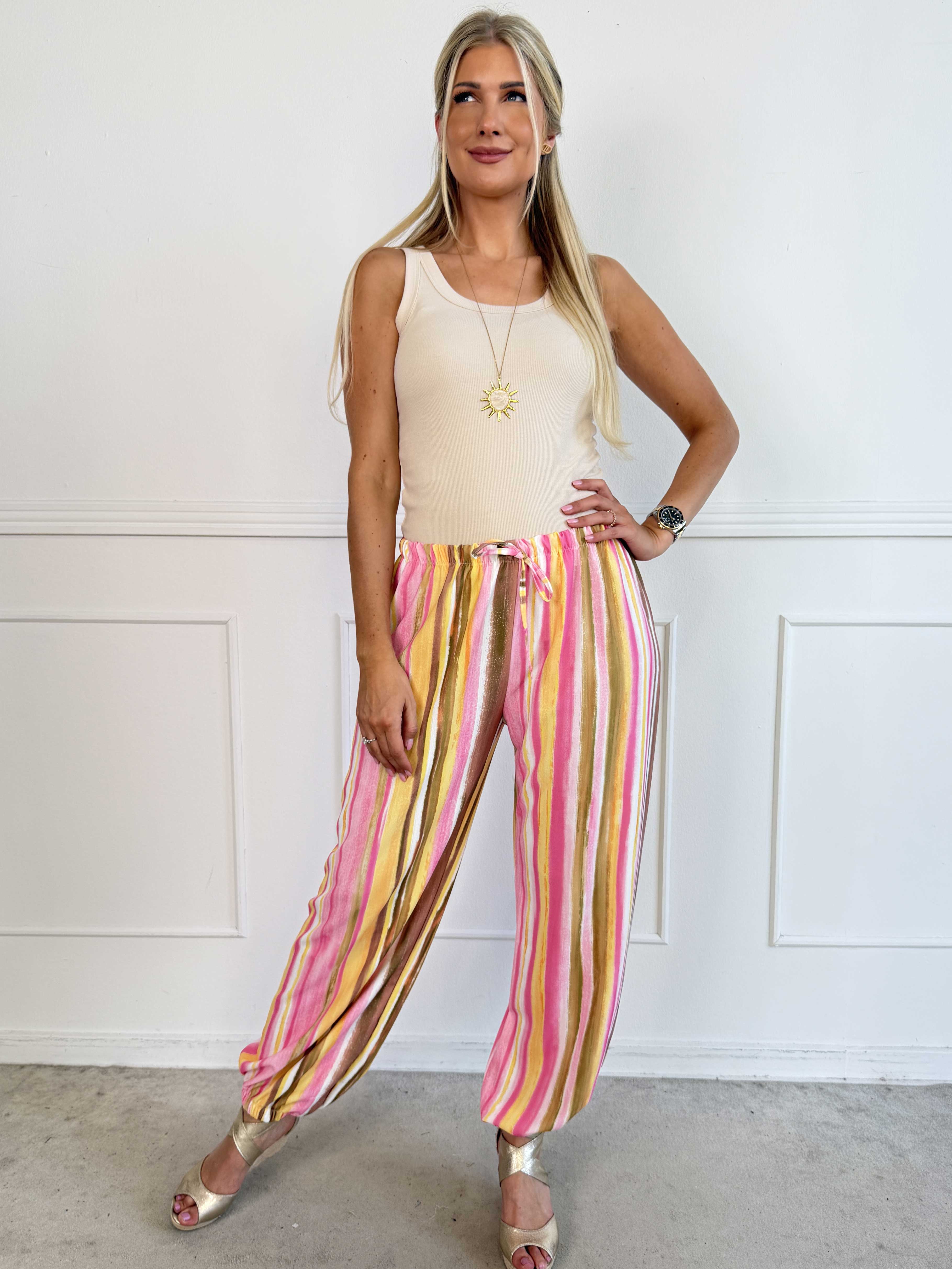Verna - Plus size stribede bukser i en blød viskoseblanding med elastisk talje