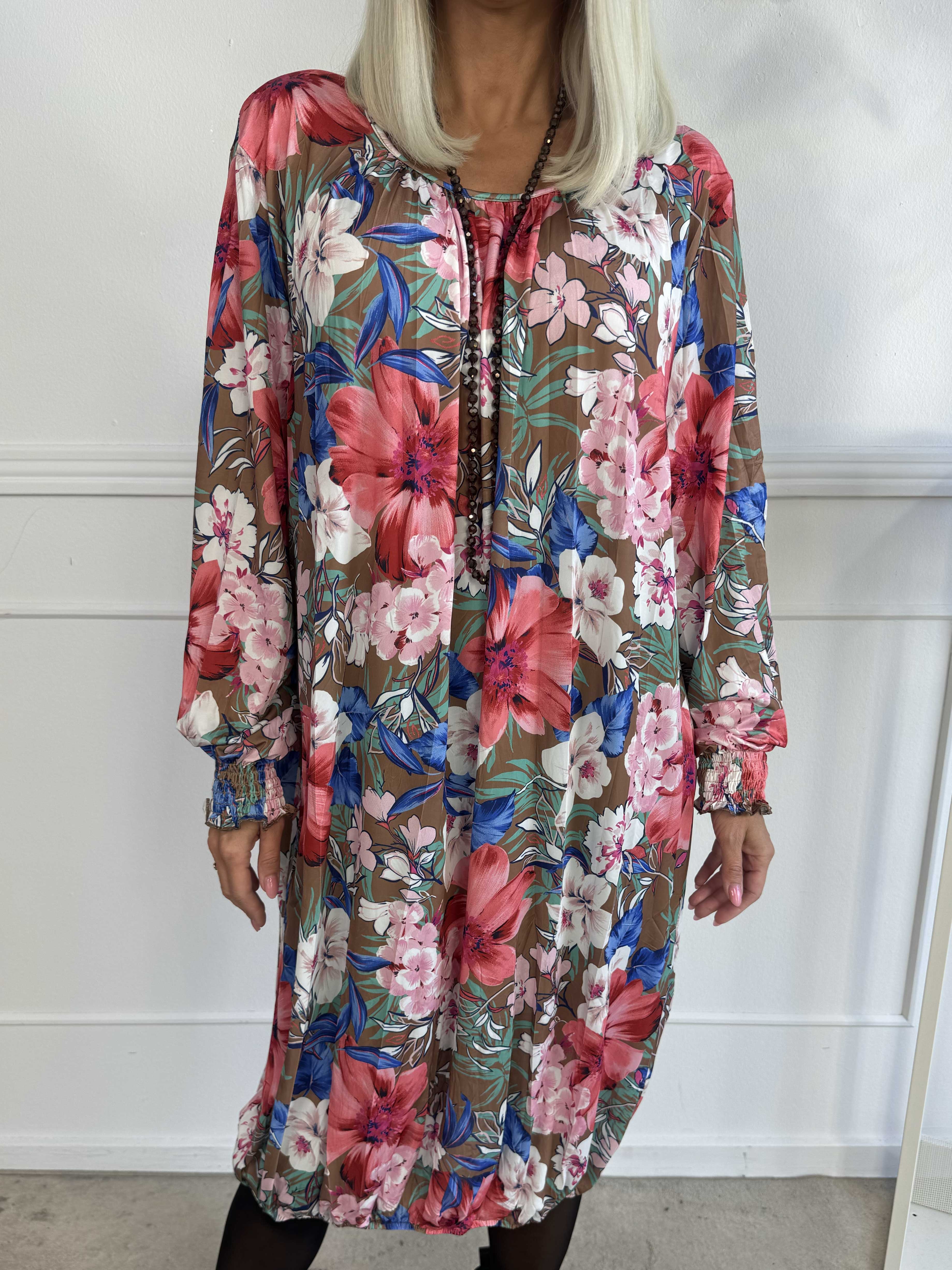 Miracle Floral Dress L/S - Elastisk blomstret kjole med lange ærmer