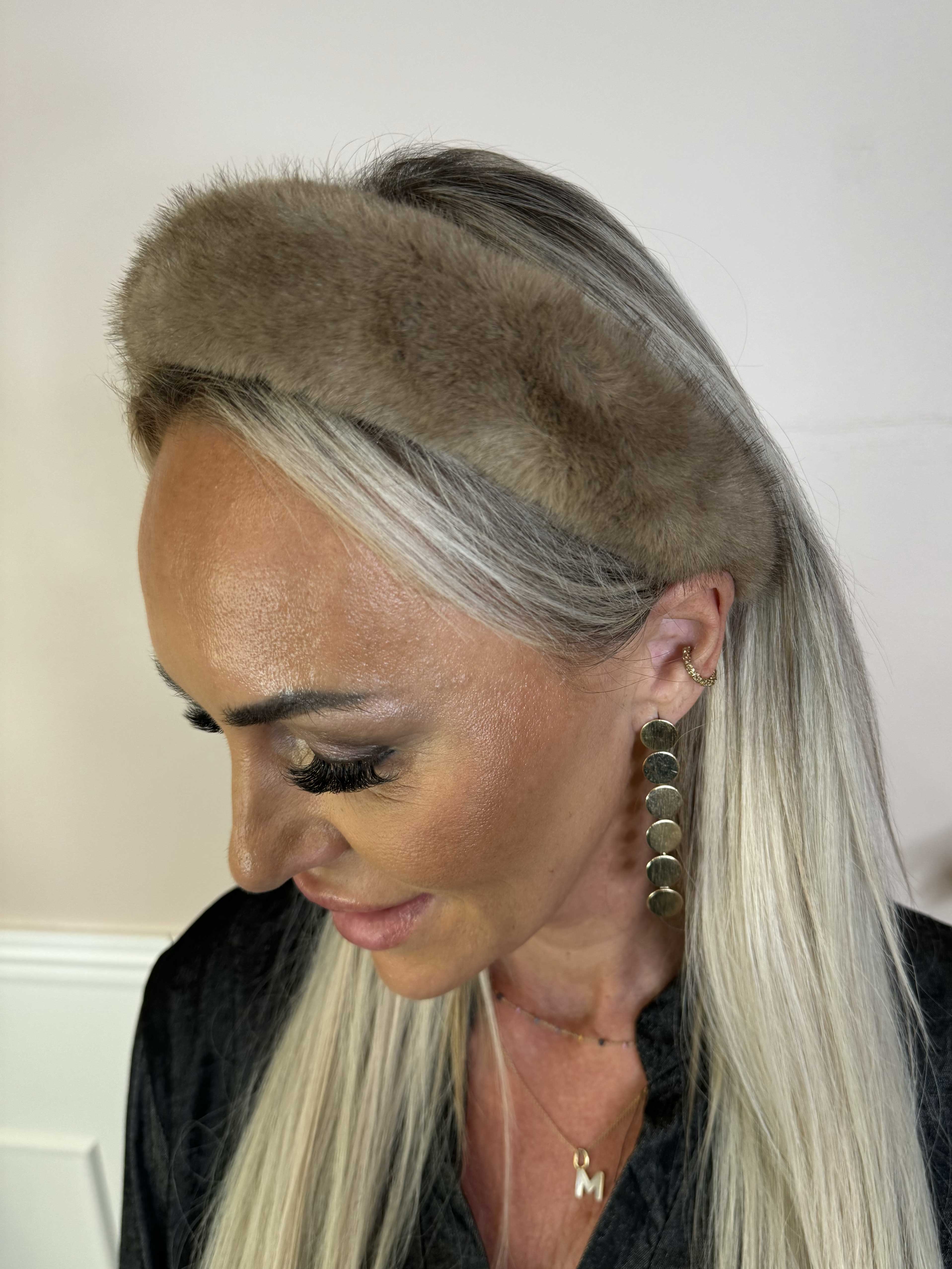 Bloom - Hårbøjle med faux fur