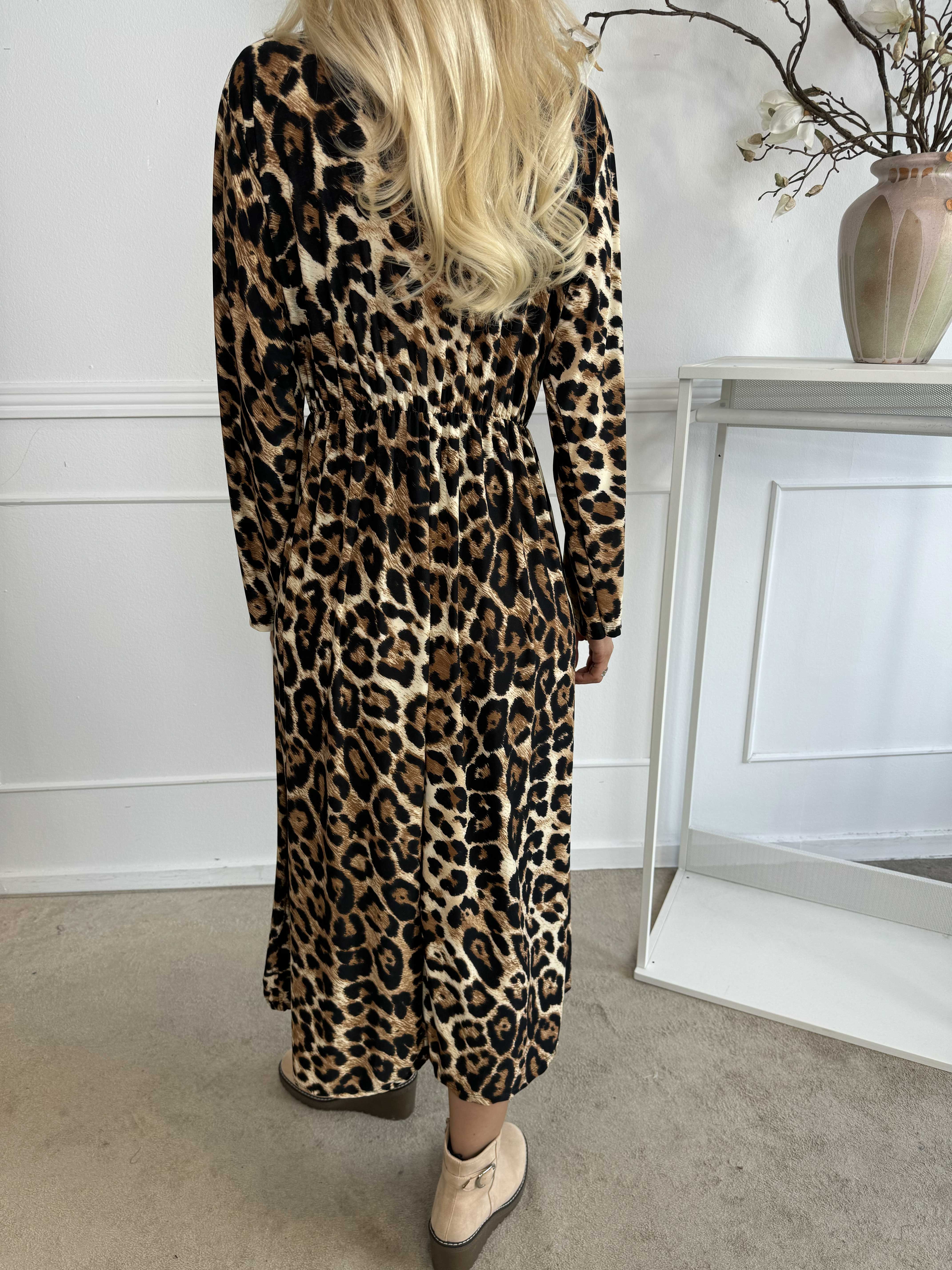 Nelly Animal - Elastisk kjole i leopardprint