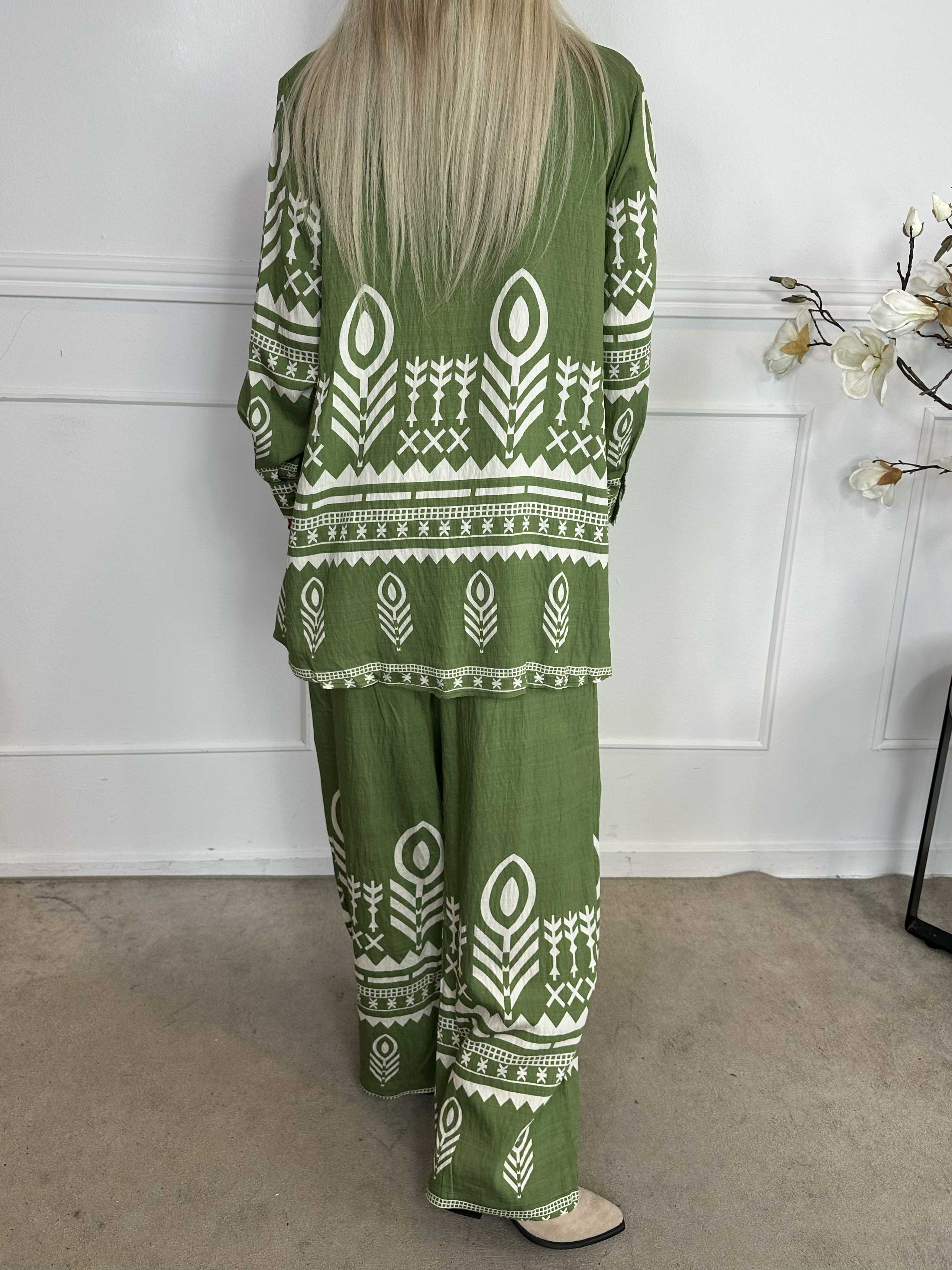 Diana - Mønstret skjorte sæt lavet i viskose