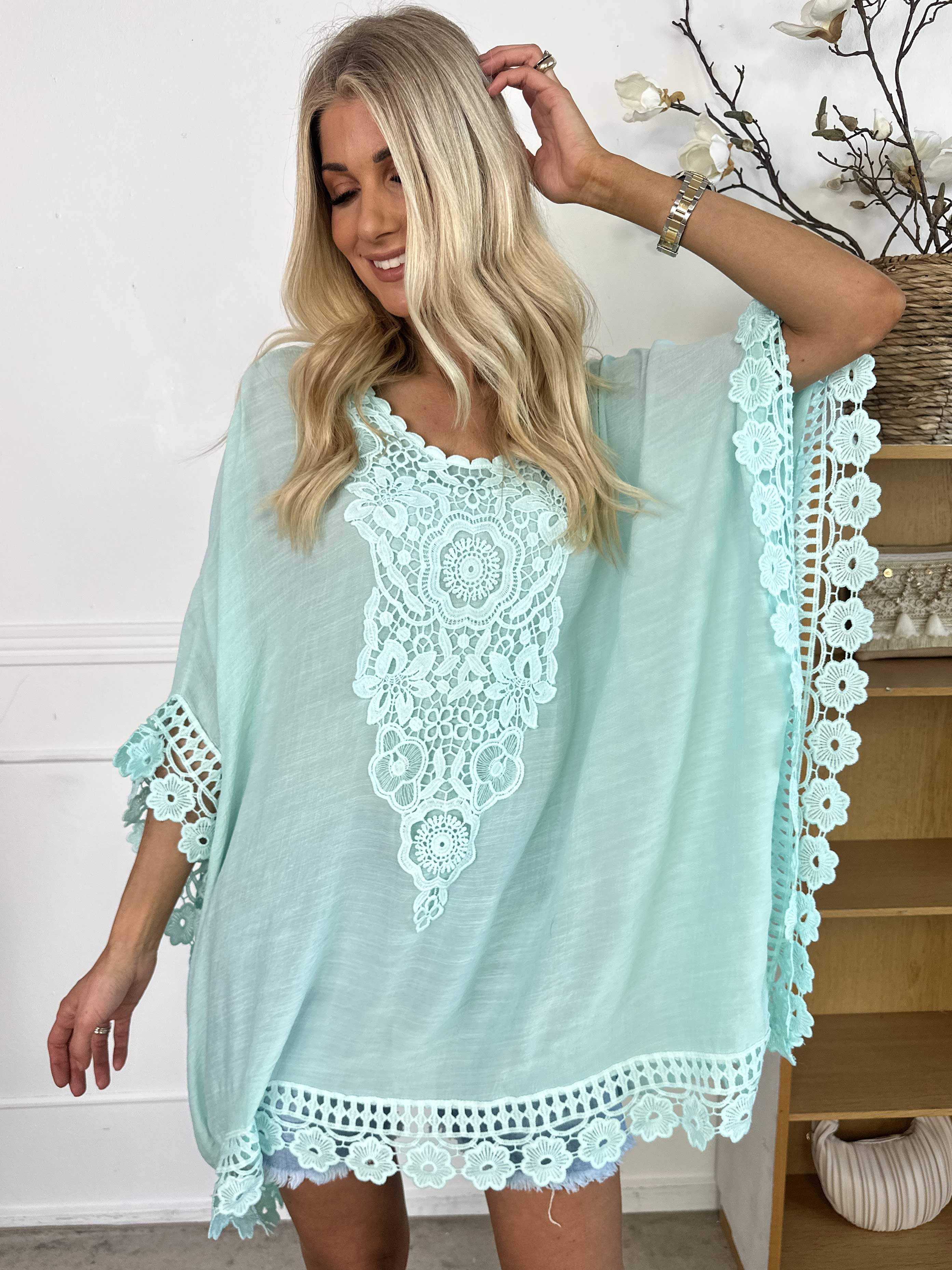 Elena - Blød tunika i bomuld med fine broderinger