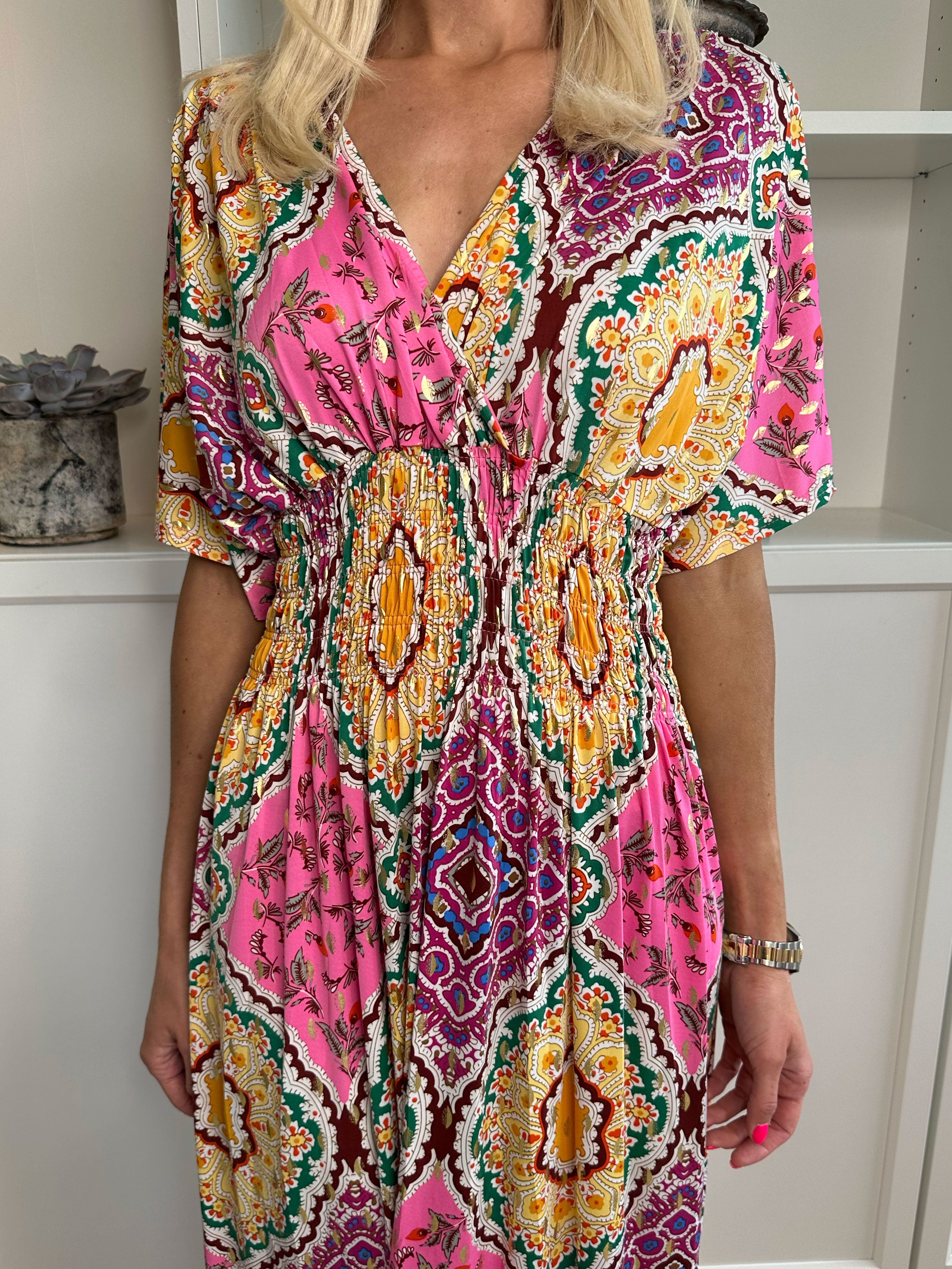 Pams Multi - Lang elastisk kjole i krølfrit stof