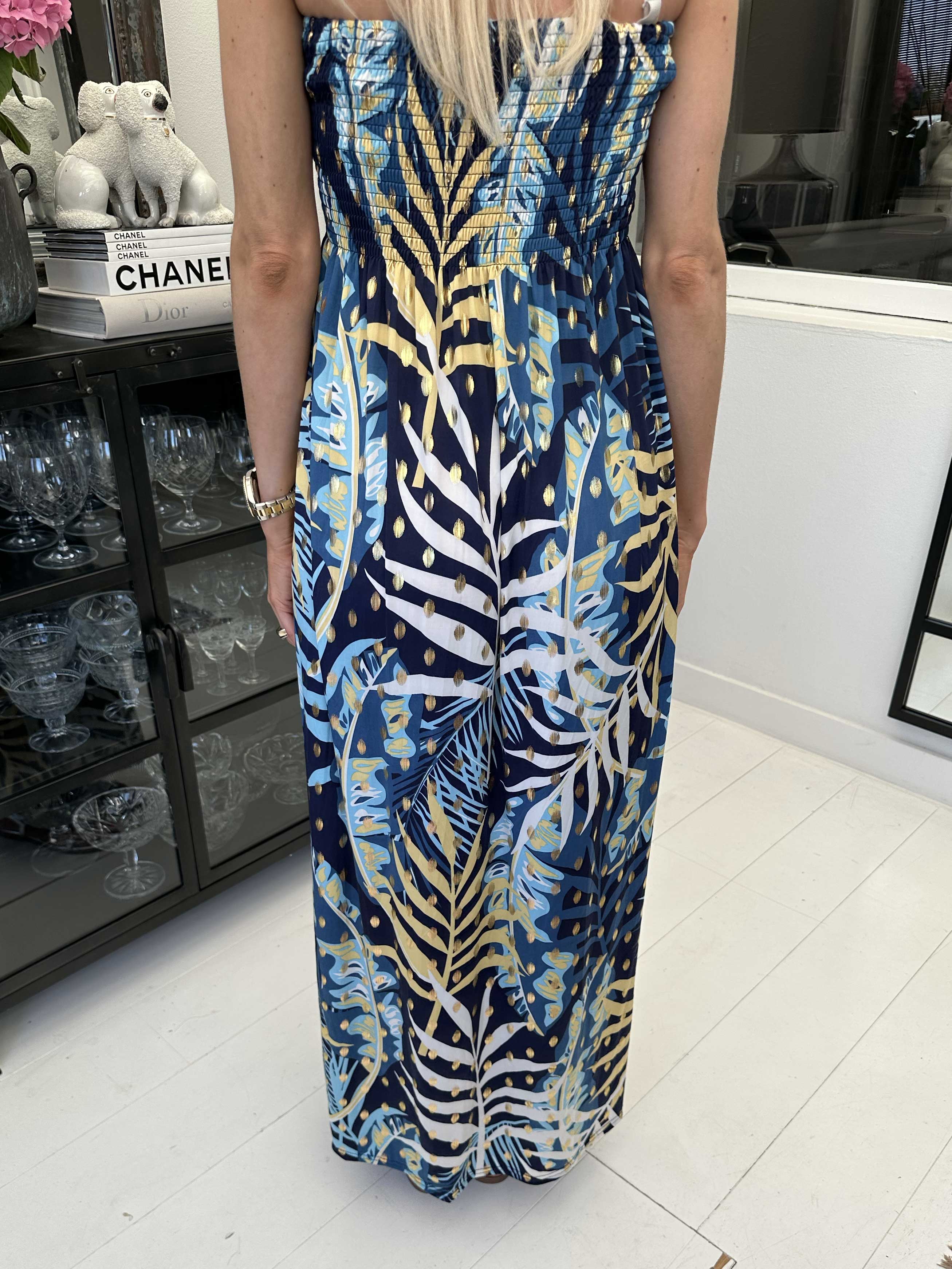 Mitsi Forest Long - Elastisk kjole i print med gulddetaljer