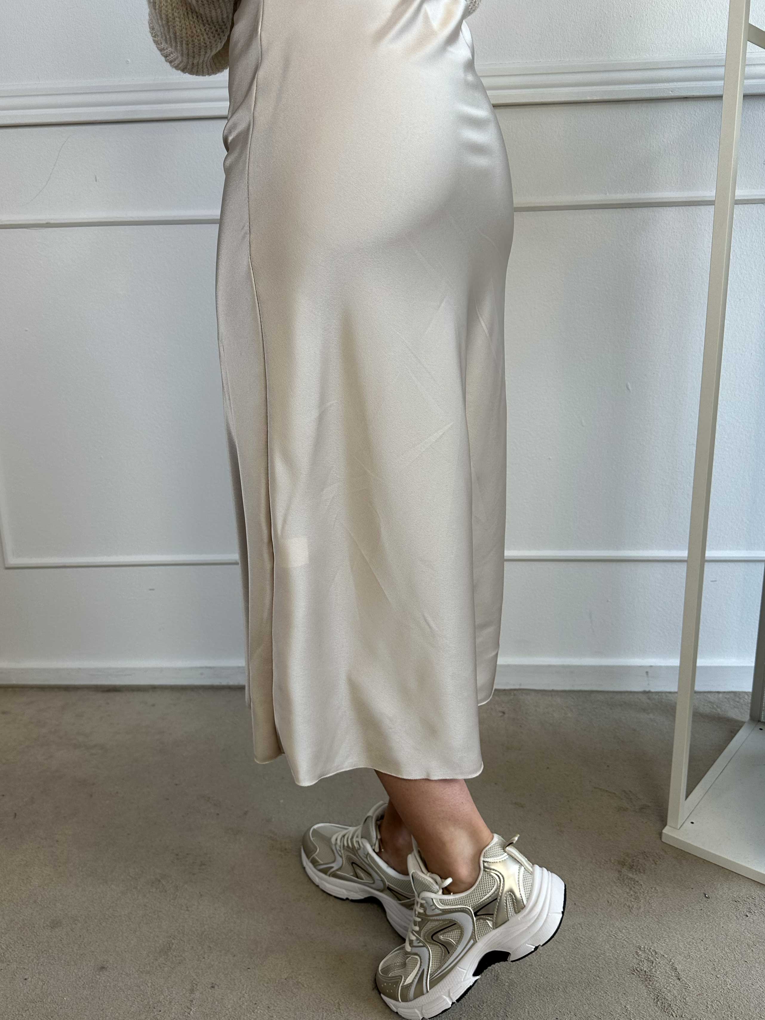 Elena - Silkelook nederdel