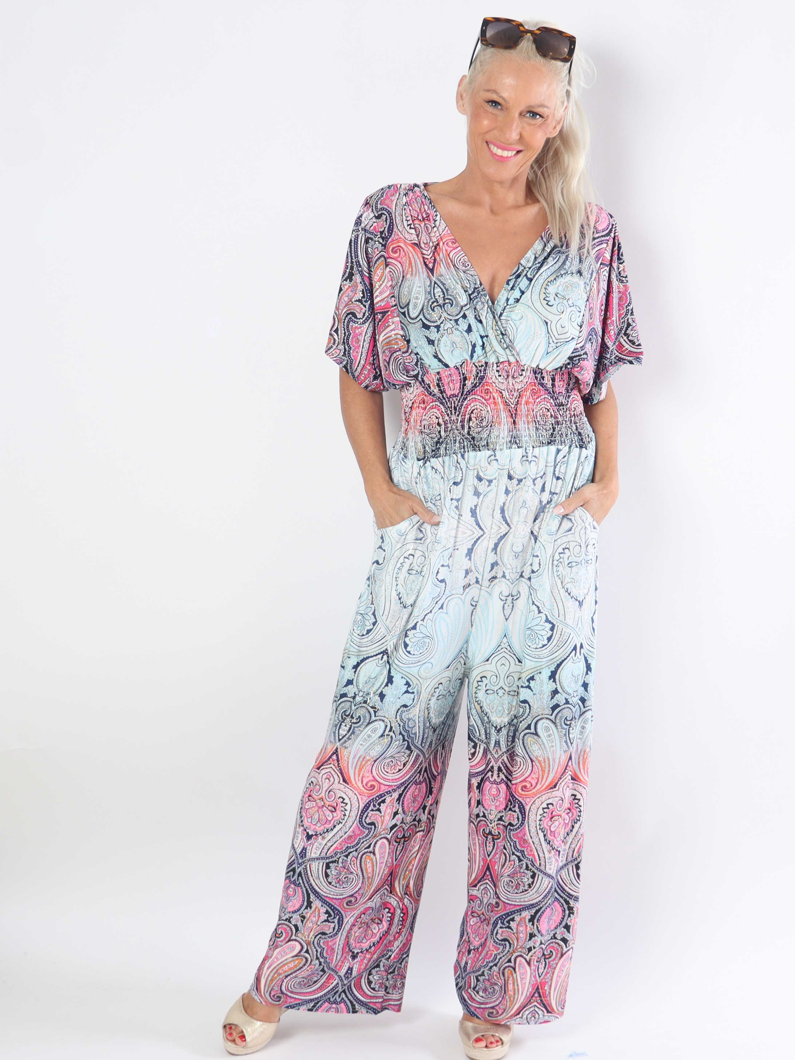 Pams Paisley Jumpsuit - Elastisk plus size buksedragt med mønster