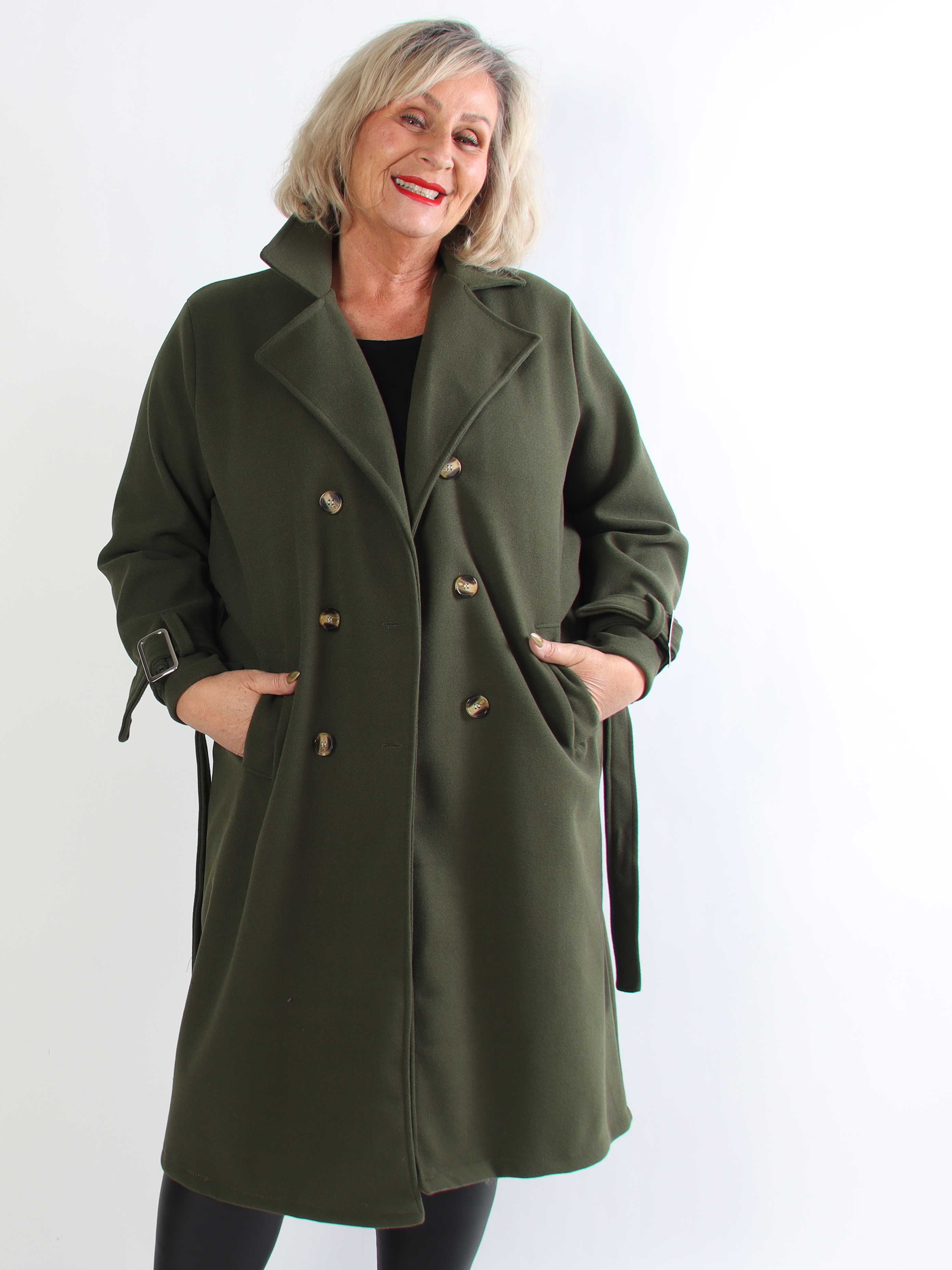 Sharpay Coat - Plus size trenchcoat med bindebånd