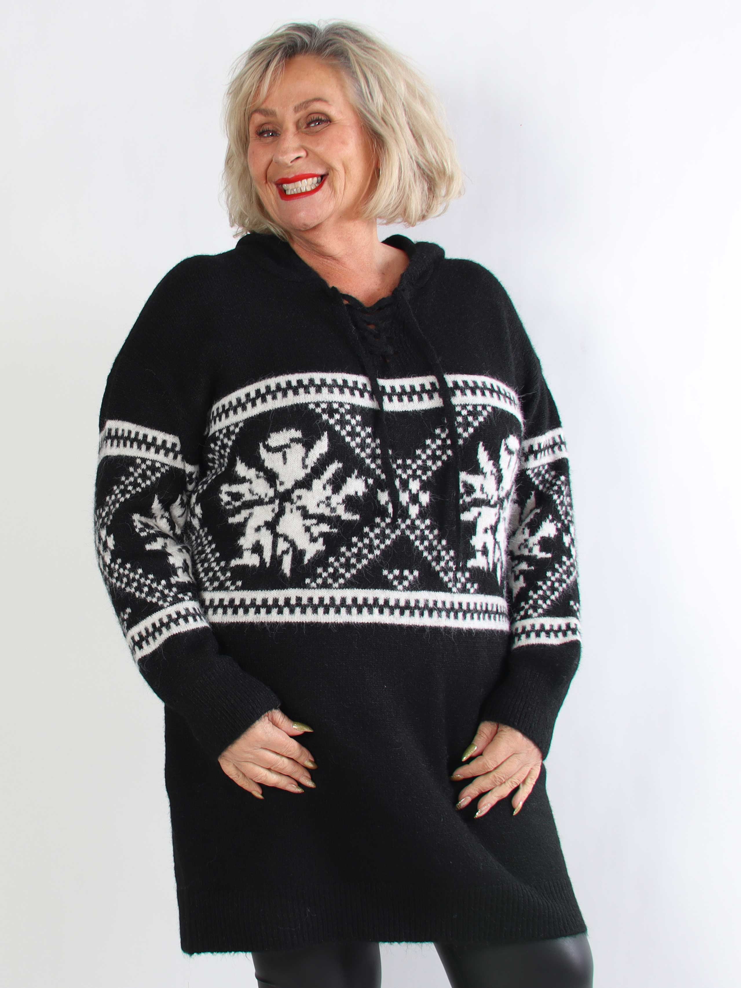 Veni Long - Blød mønstret strikkjole i plus size med hætte