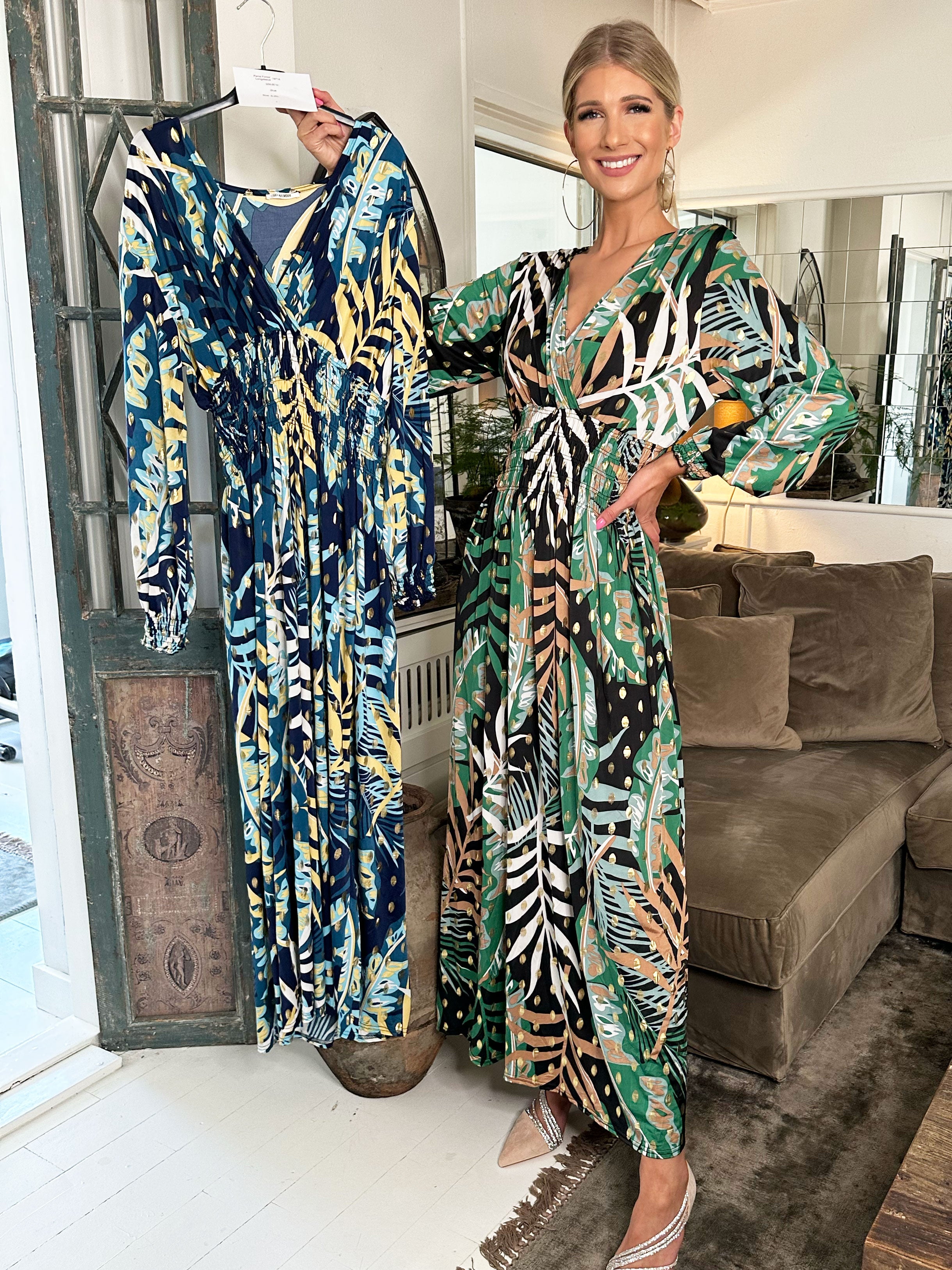 Pams Forest L/S - Lang elastisk kjole i krølfrit stof med lange ærmer