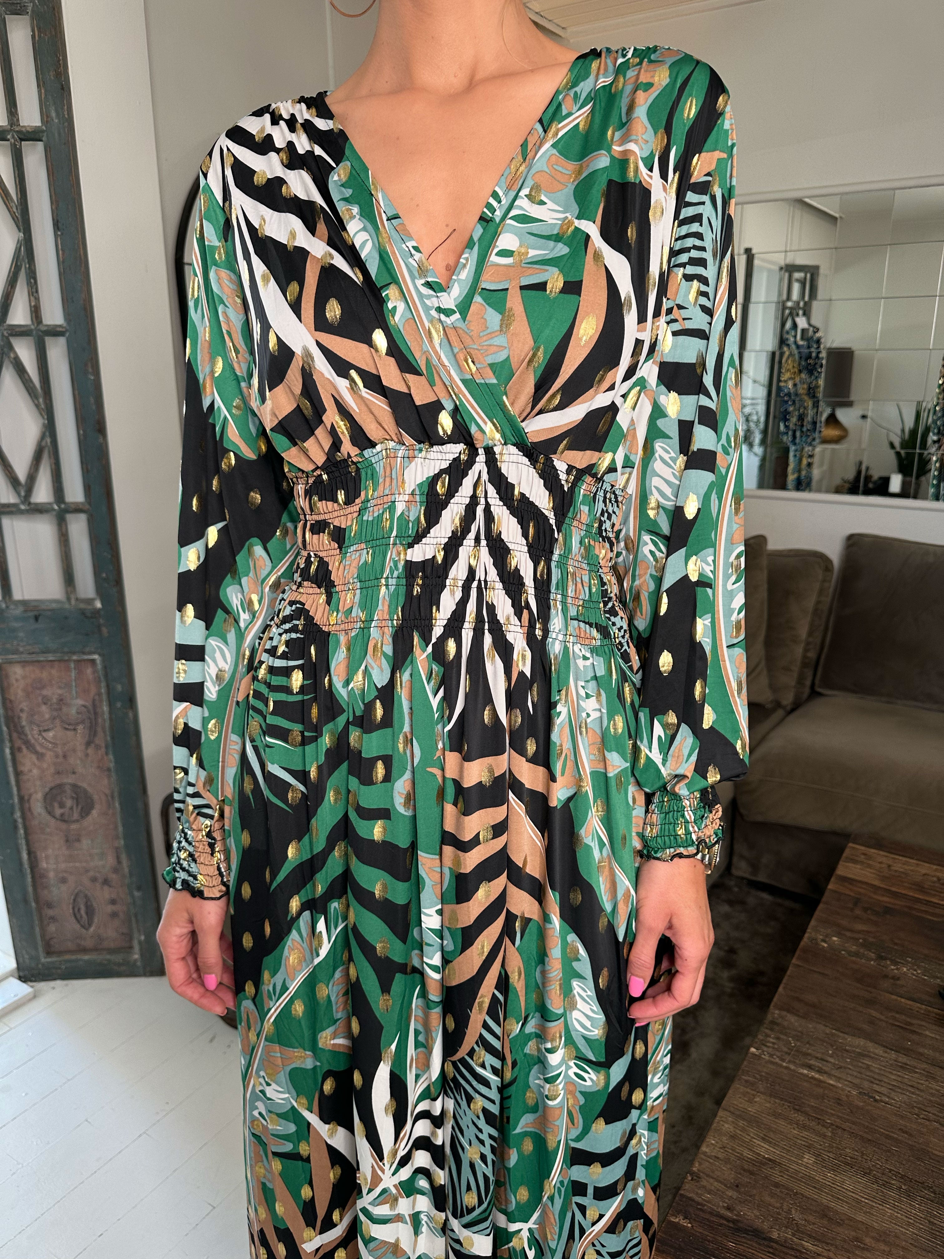 Pams Forest L/S - Lang elastisk kjole i krølfrit stof med lange ærmer