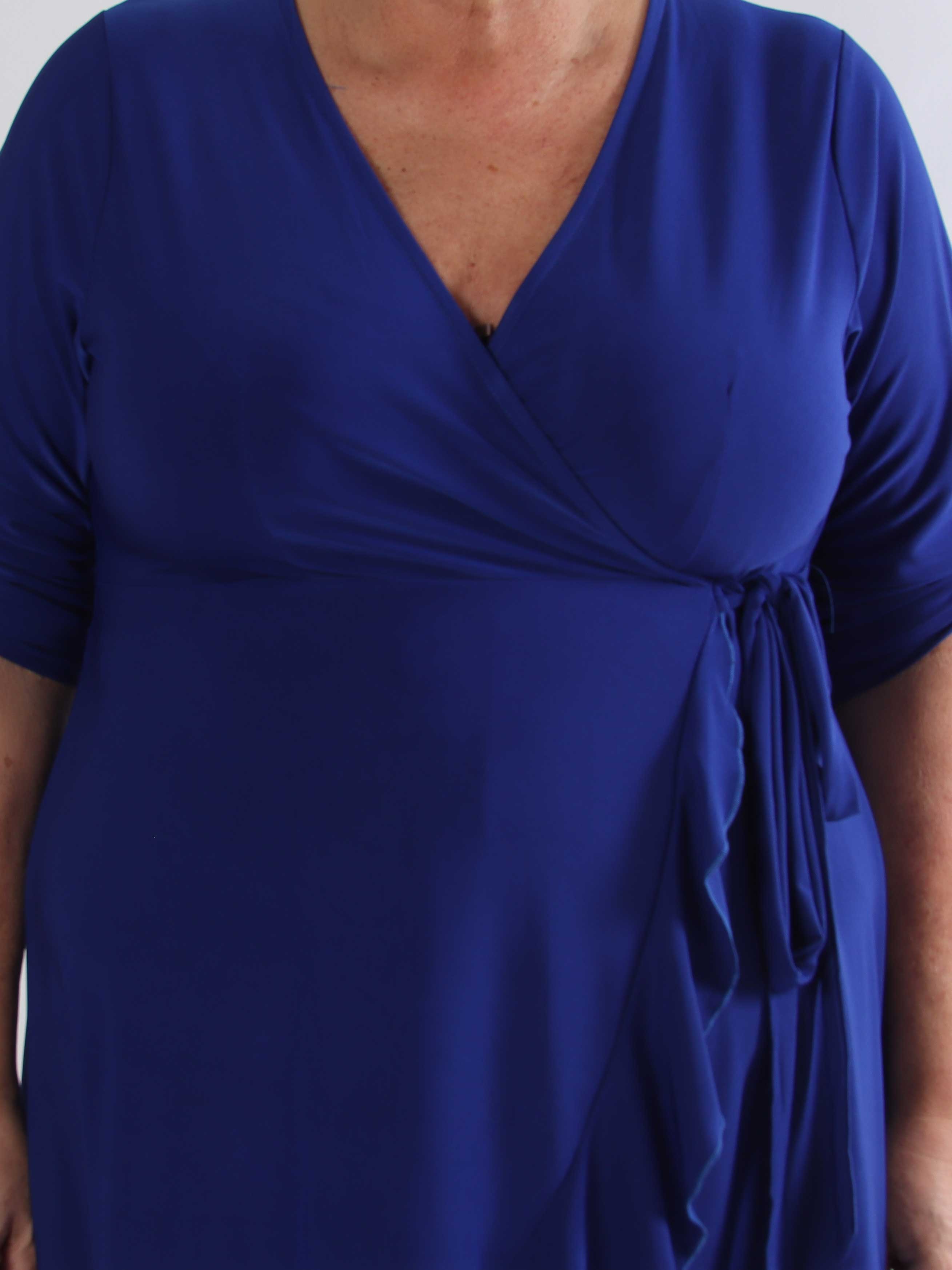 Savina Plain - Elastisk langærmet plus size kjole i slå-om-look