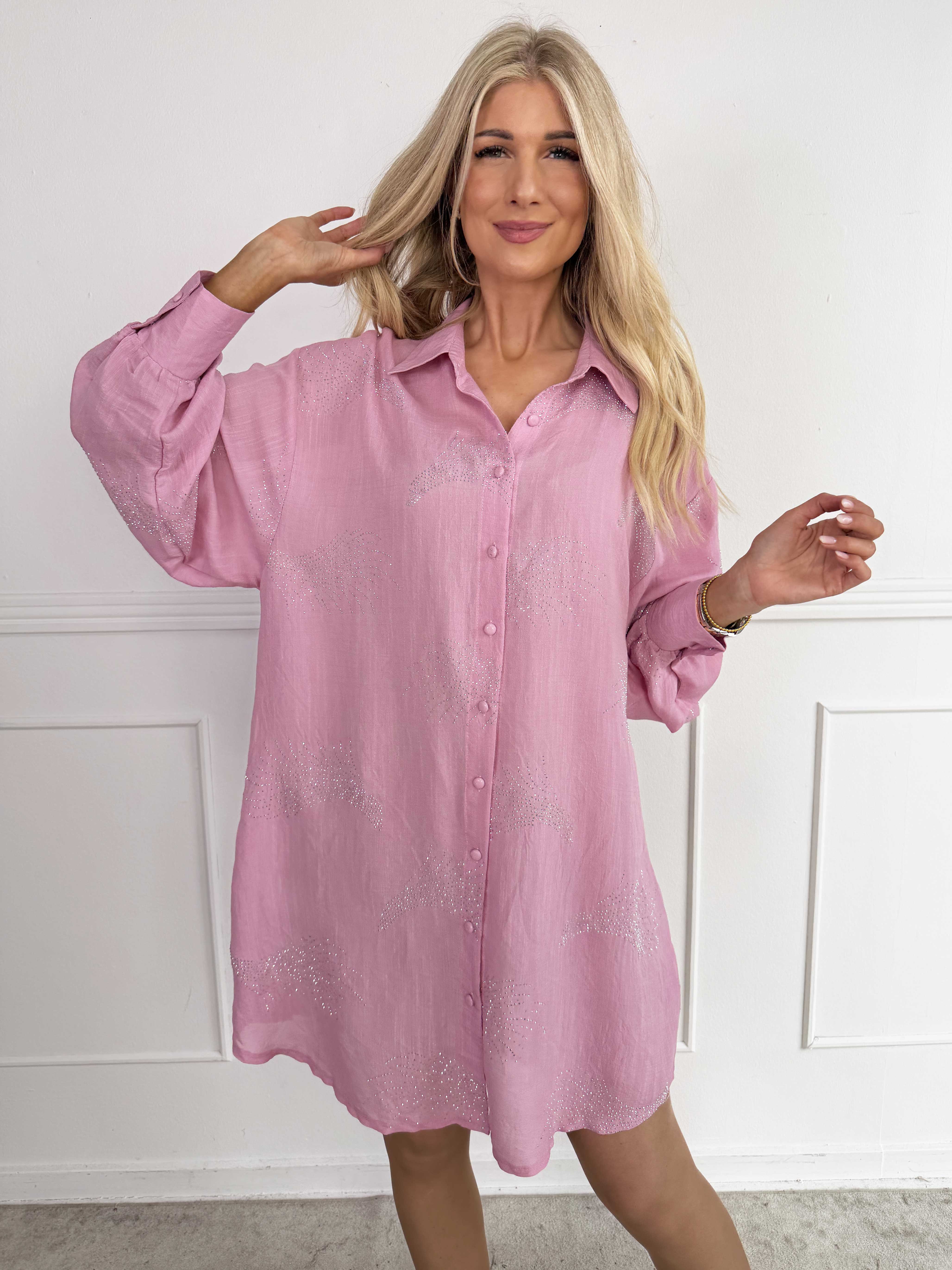 Heidy Long - Plus size skjortekjole med fine similisten og bede manchetter