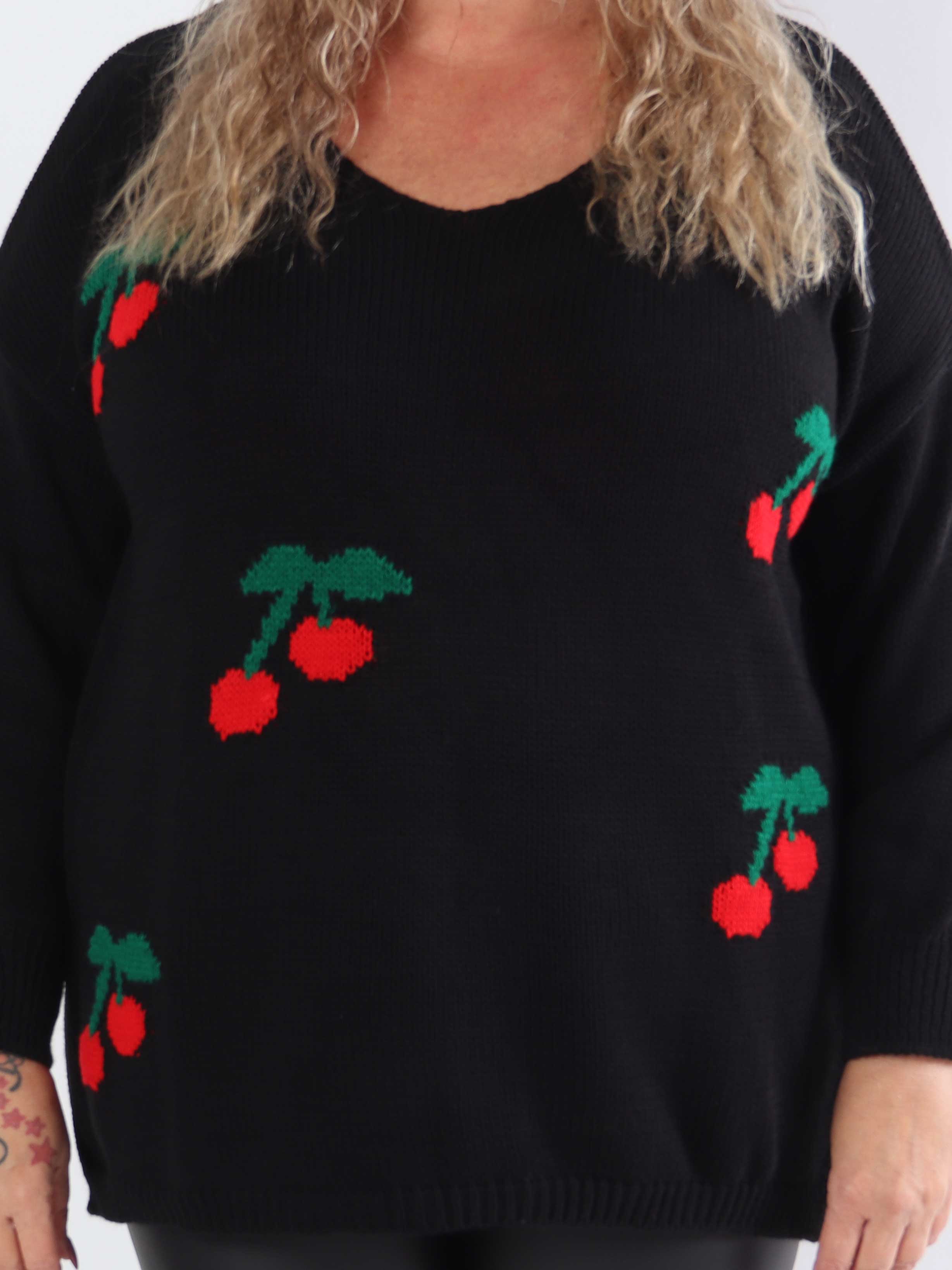 Cherry - Plus size strikbluse med kirsebær