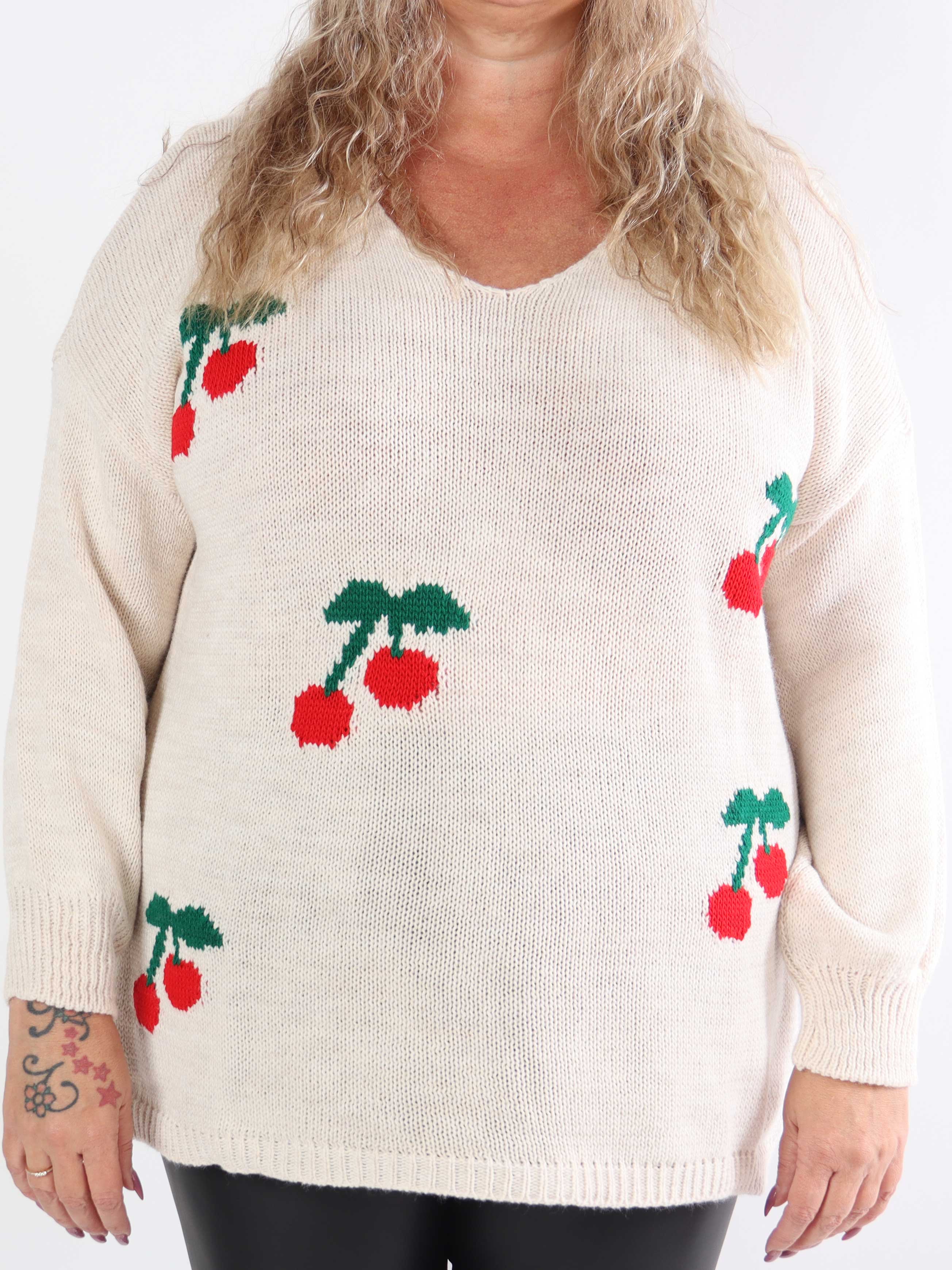 Cherry - Plus size strikbluse med kirsebær