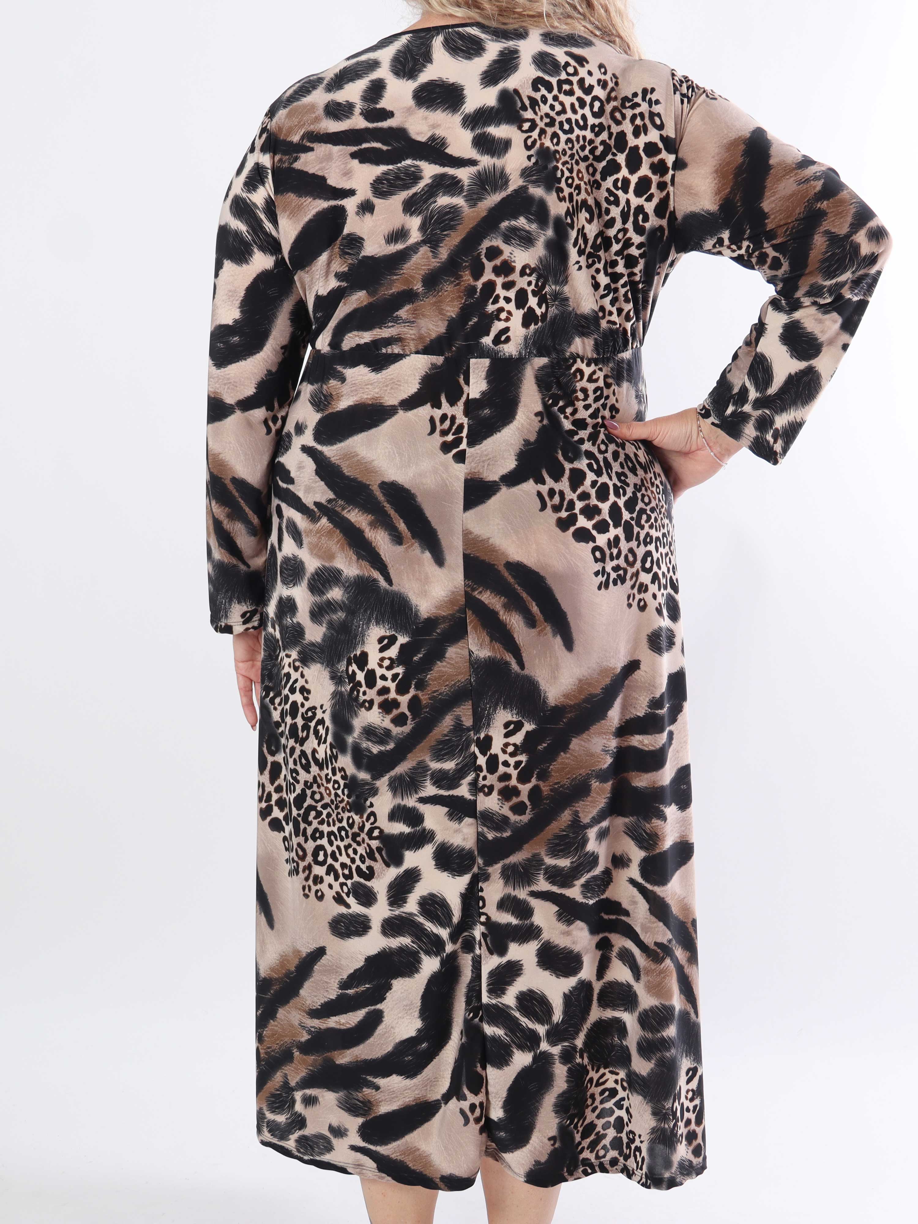Nelly Animal - Elastisk plus size kjole i leopardprint